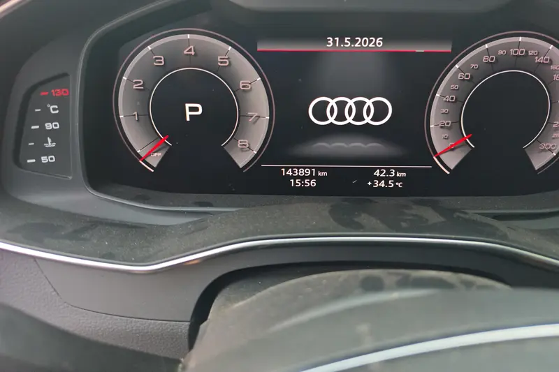 Audi A6L — фото 7