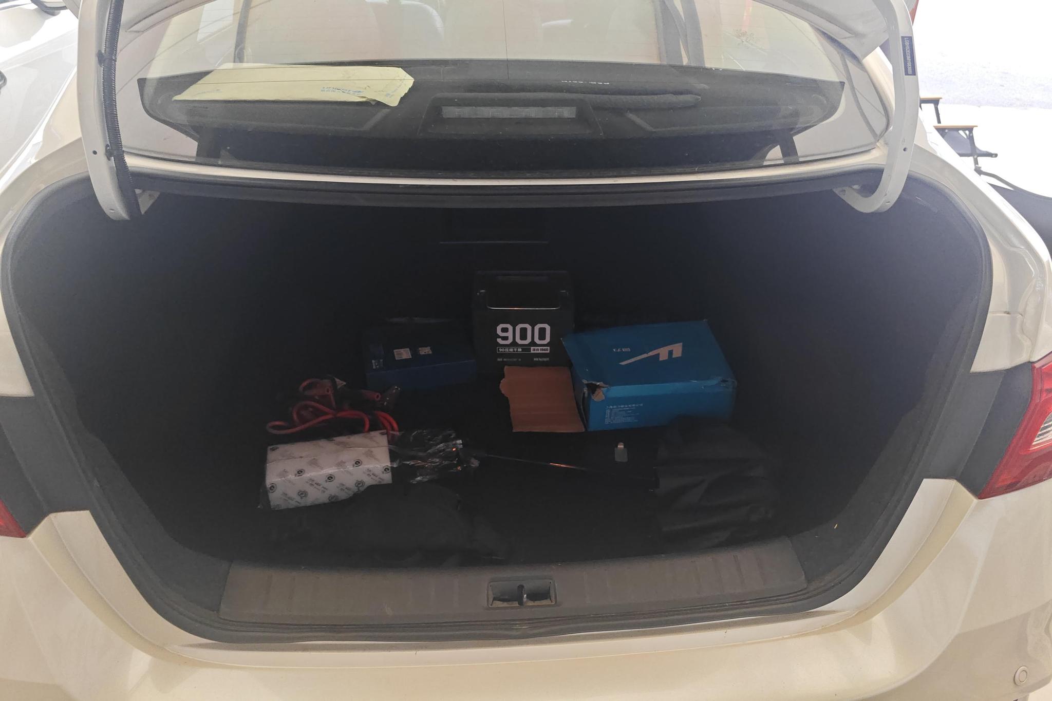 Nissan Xuan Yi id 4438736 из Китая 7