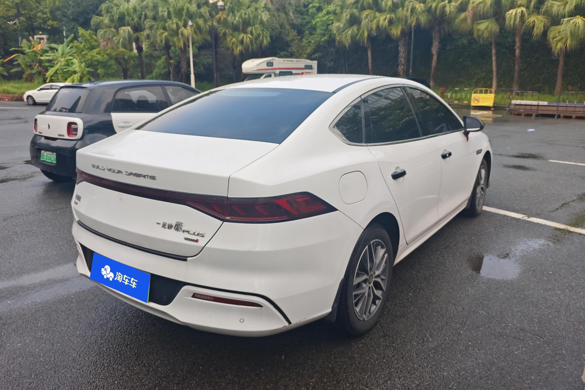 BYD Qin Plus DM-i PLUS DM 2021 DM-i 120KM Flagship
