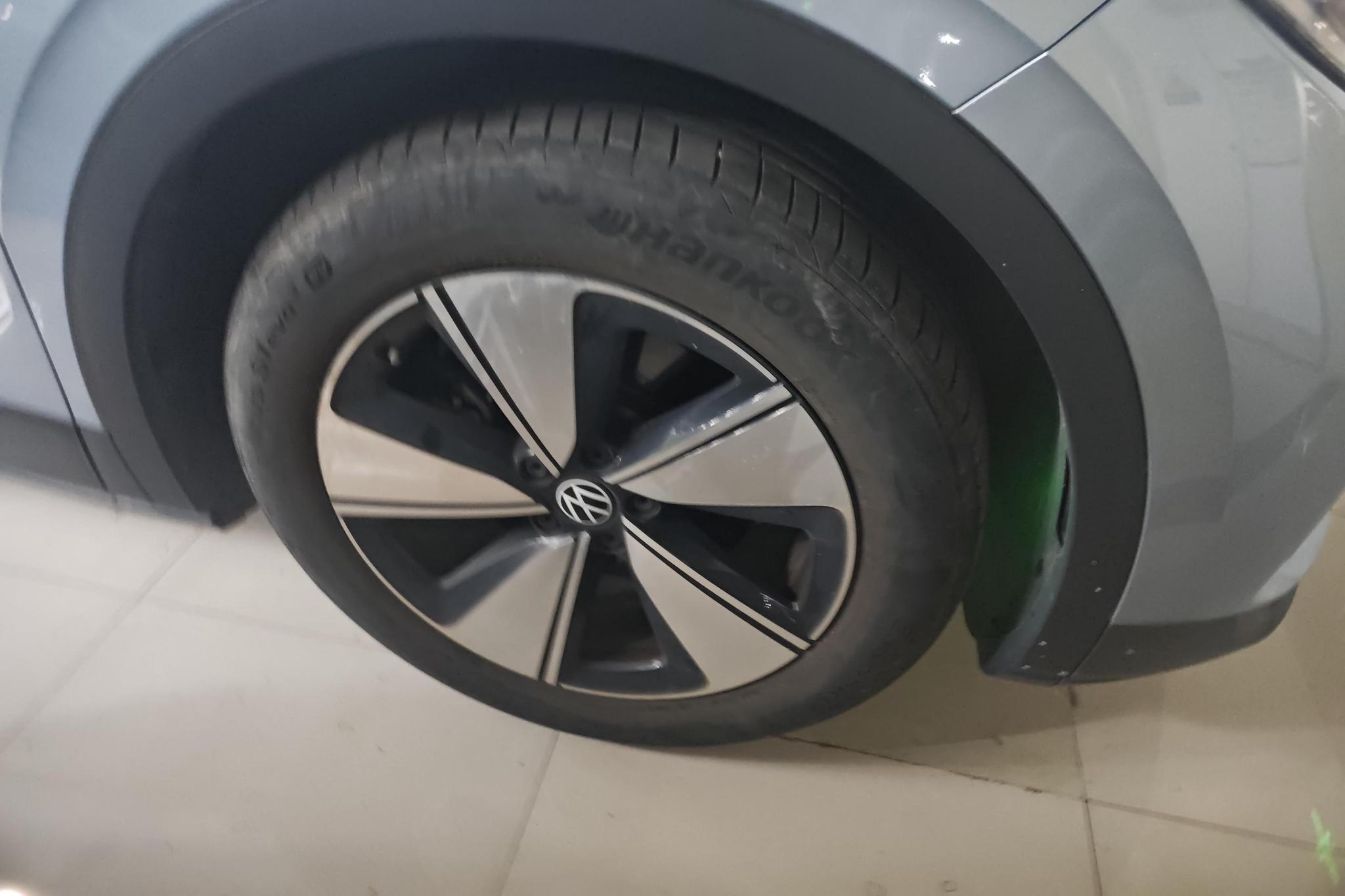 Volkswagen ID.4 X 2025 Smart