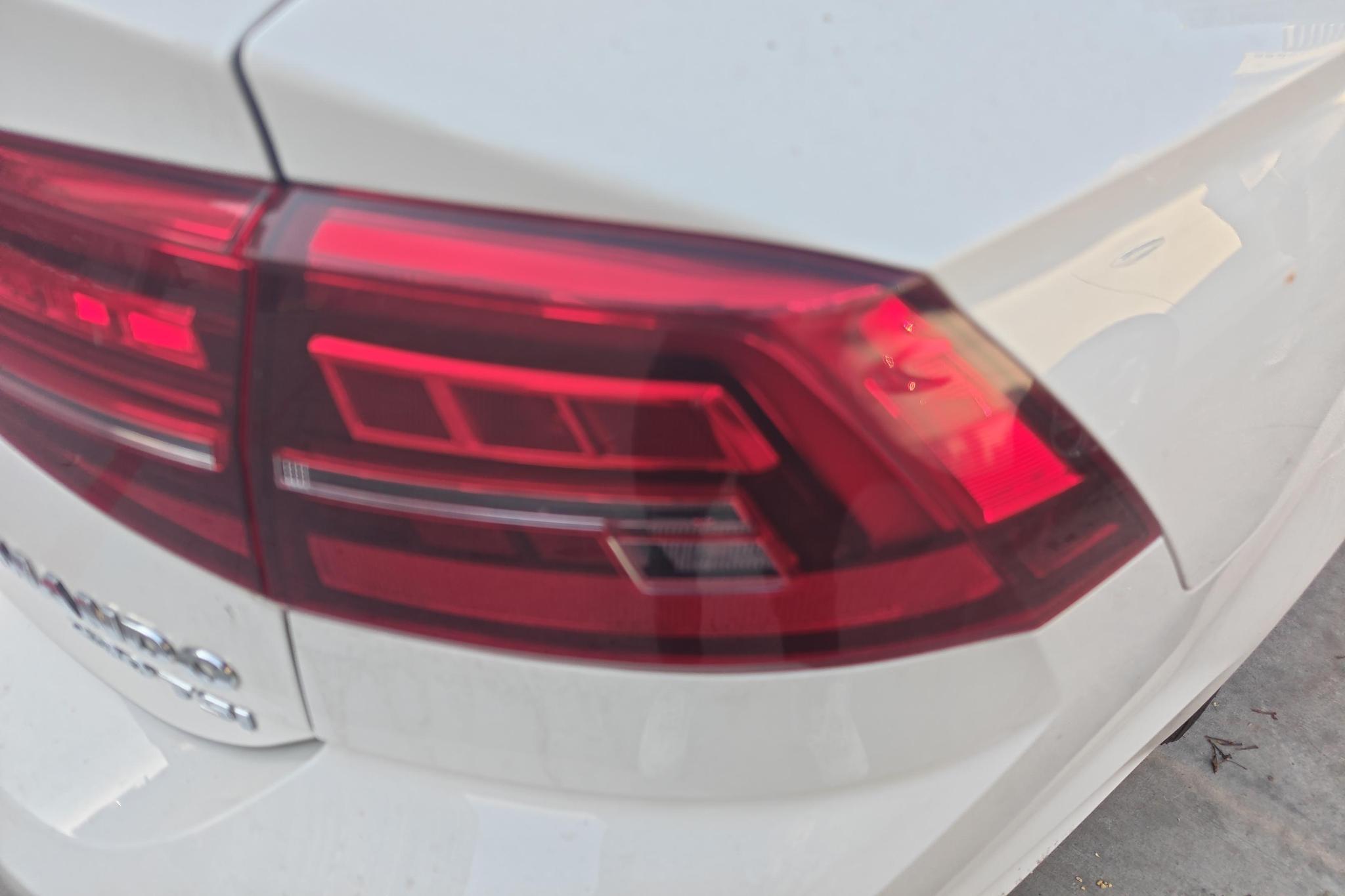 Volkswagen Lamando 2021 230TSI DSG