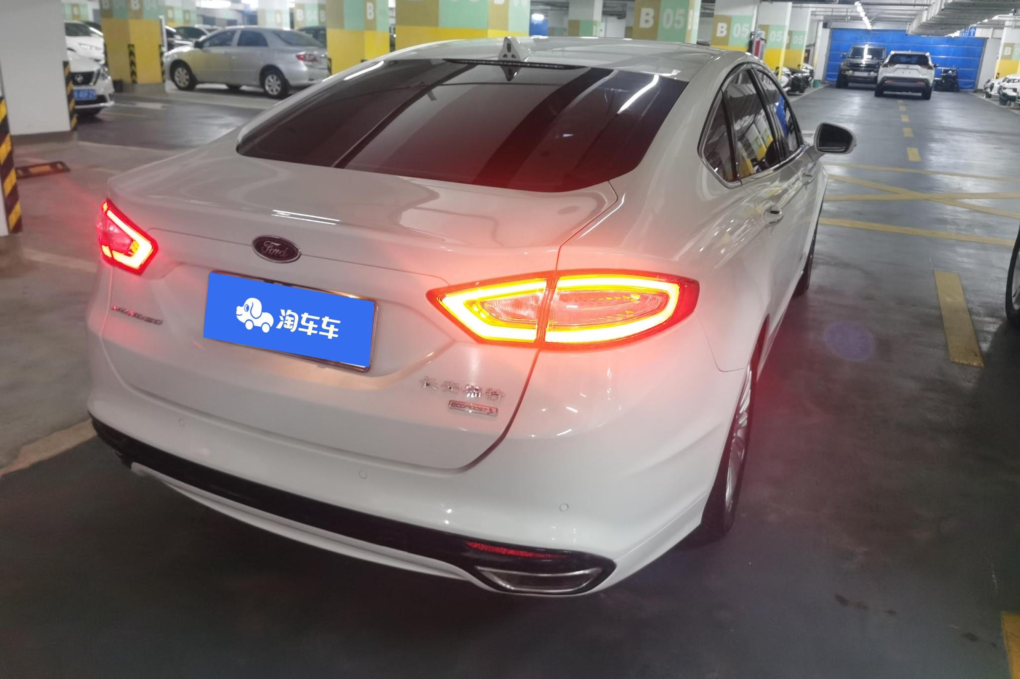 Ford Mondeo 2013 2.0L GTDi200 Luxury