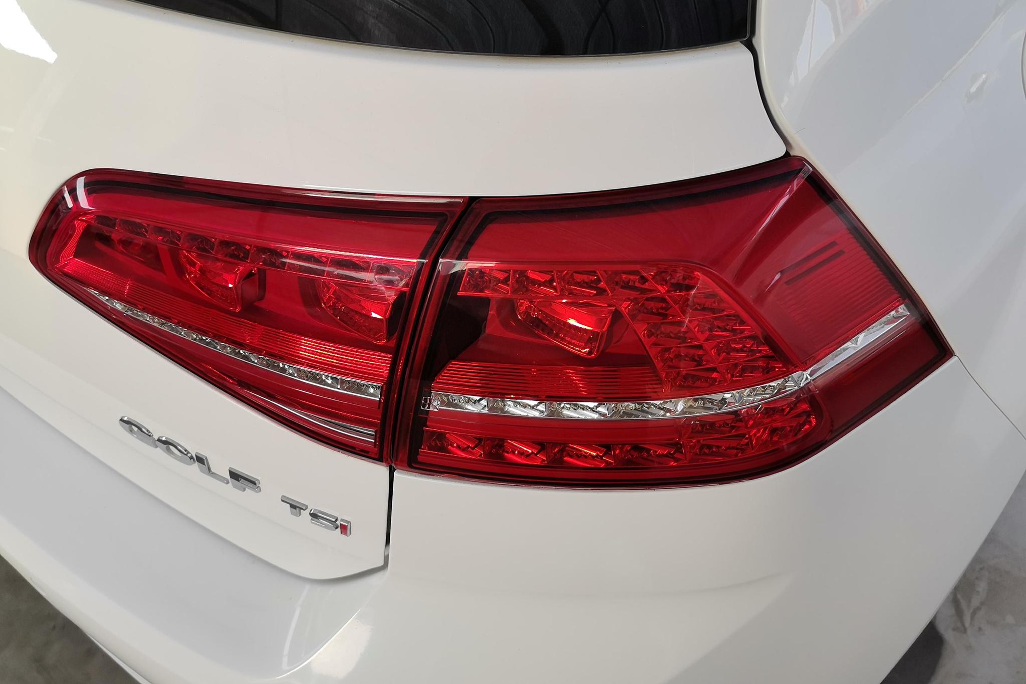 Volkswagen Golf 2016 230TSI AT Luxury