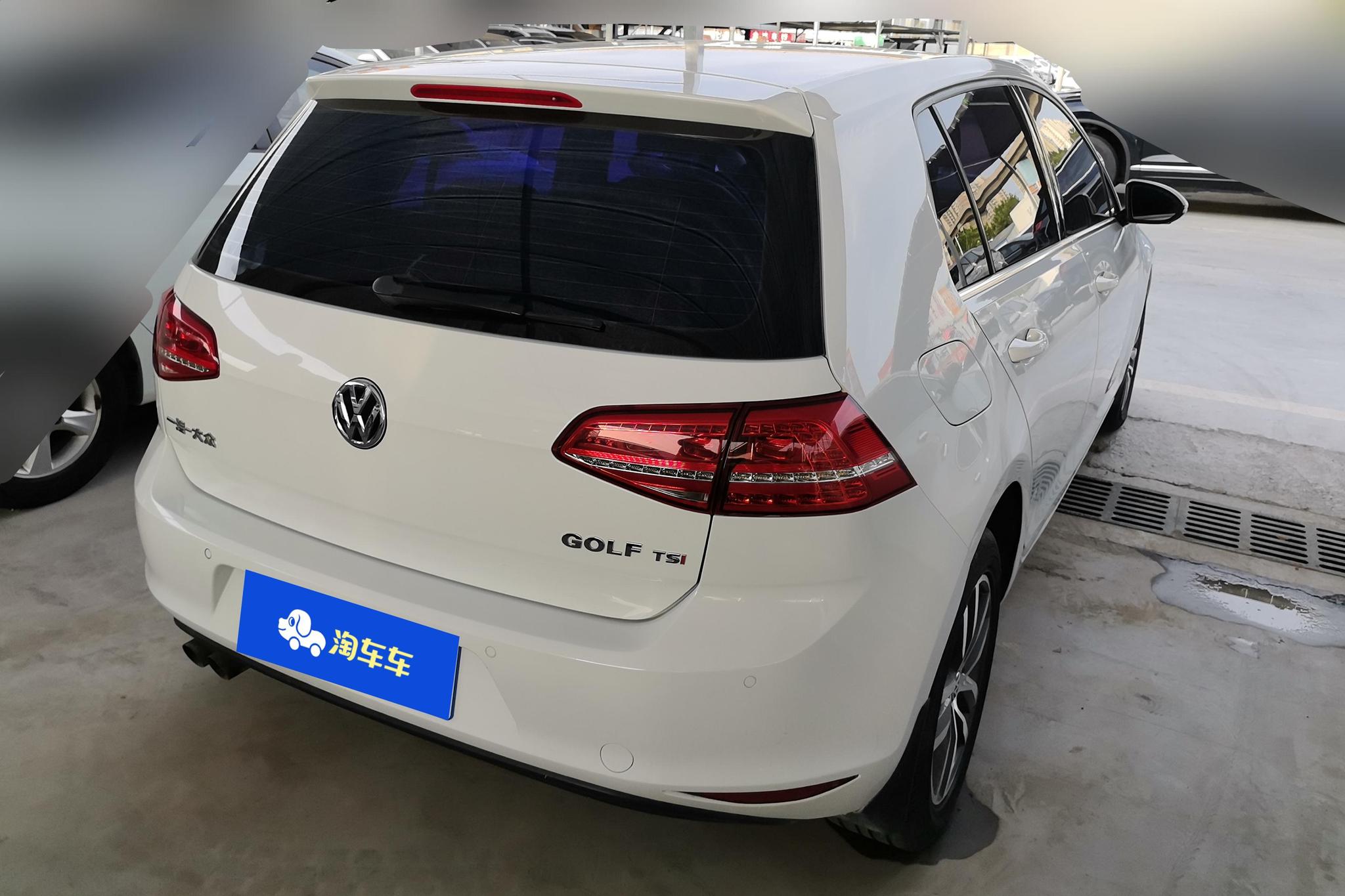 Volkswagen Golf 2016 230TSI AT Luxury