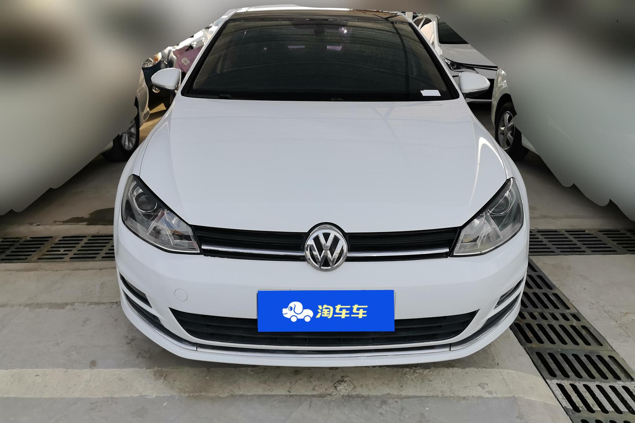 Volkswagen Golf 2016 230TSI AT Luxury