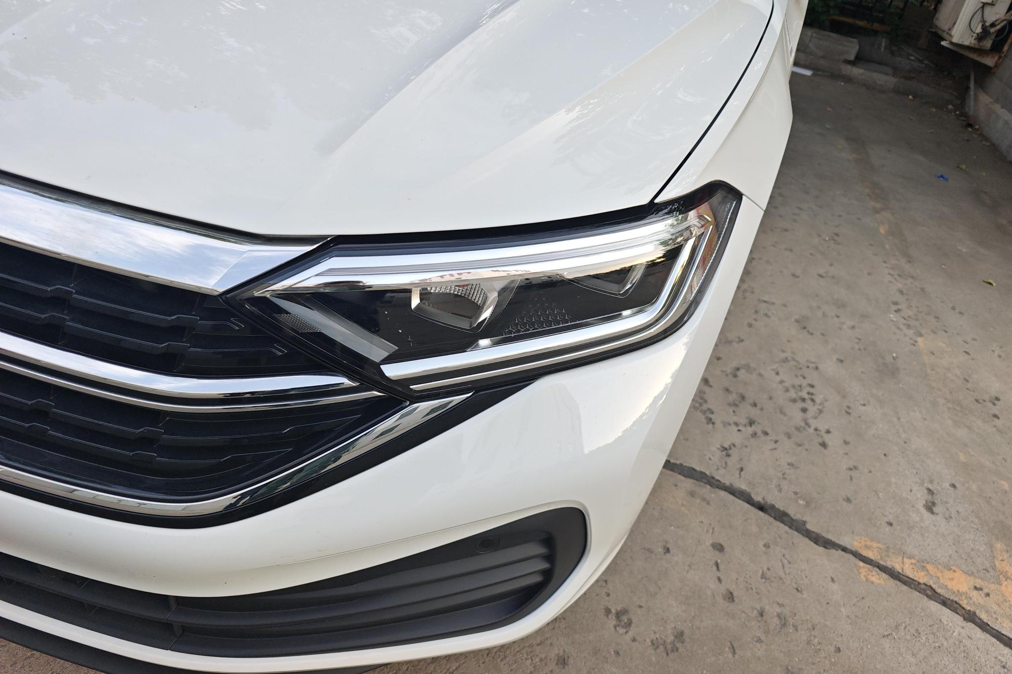 Volkswagen Sagitar id 4439932 из Китая 11