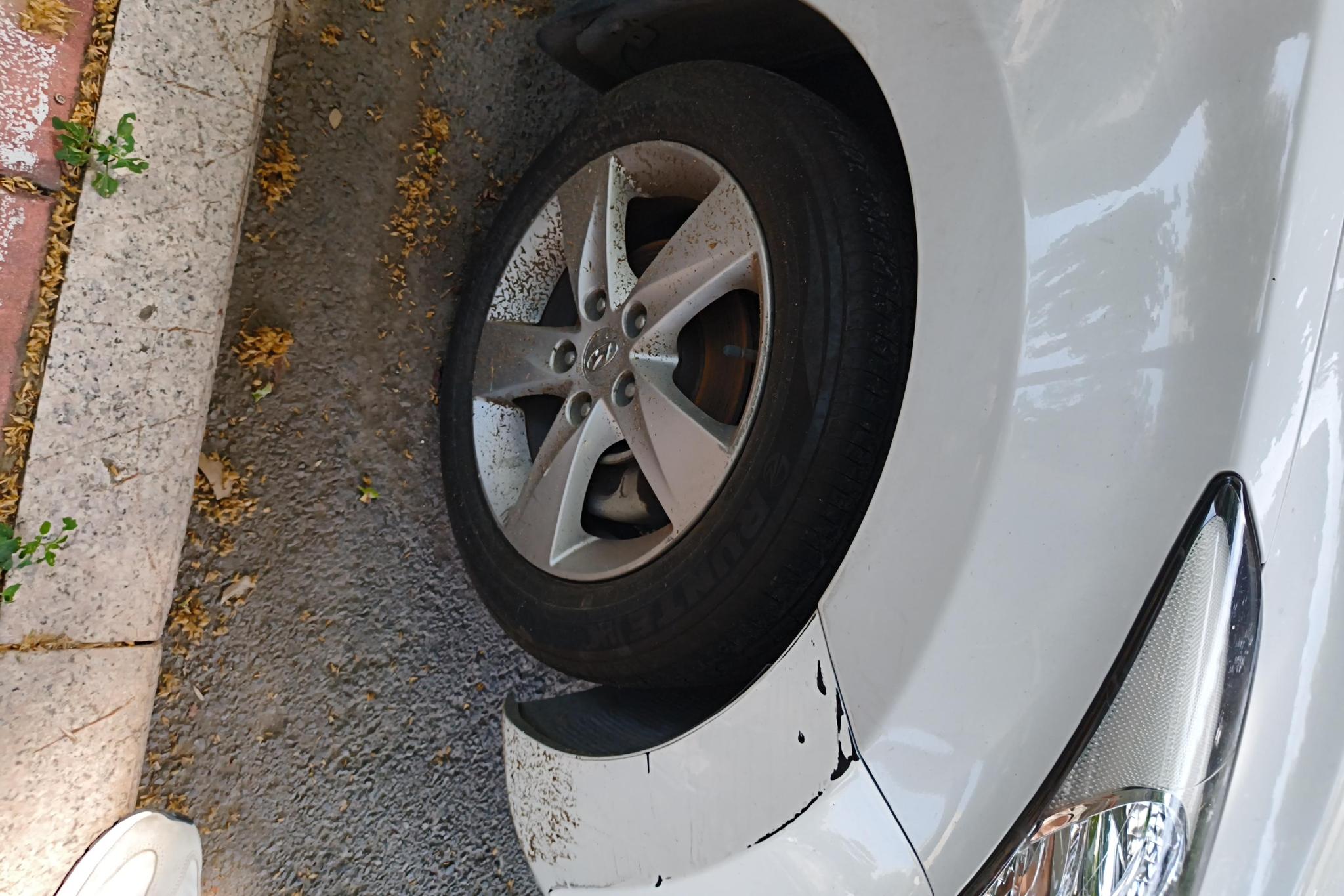 Hyundai Elantra 2013 1.6L AT Lead