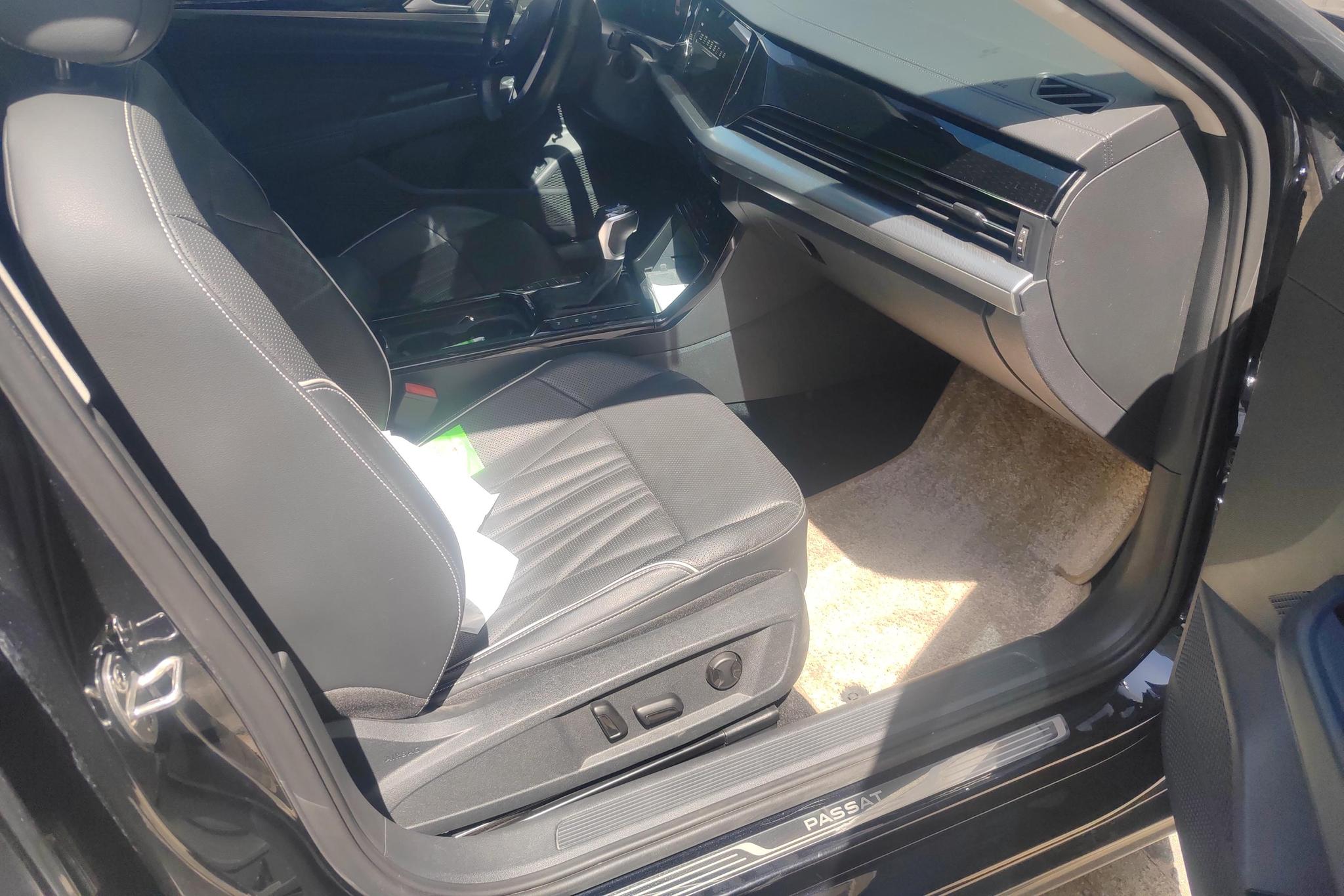 Volkswagen PassatPHEV PHEV 2022 430PHEV Luxury