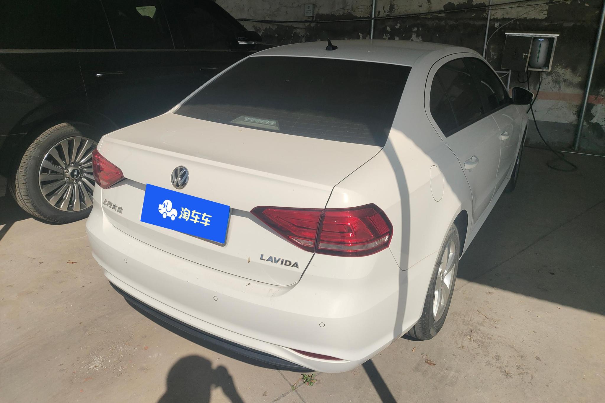Volkswagen Lavida 2019 1.5L MT VI