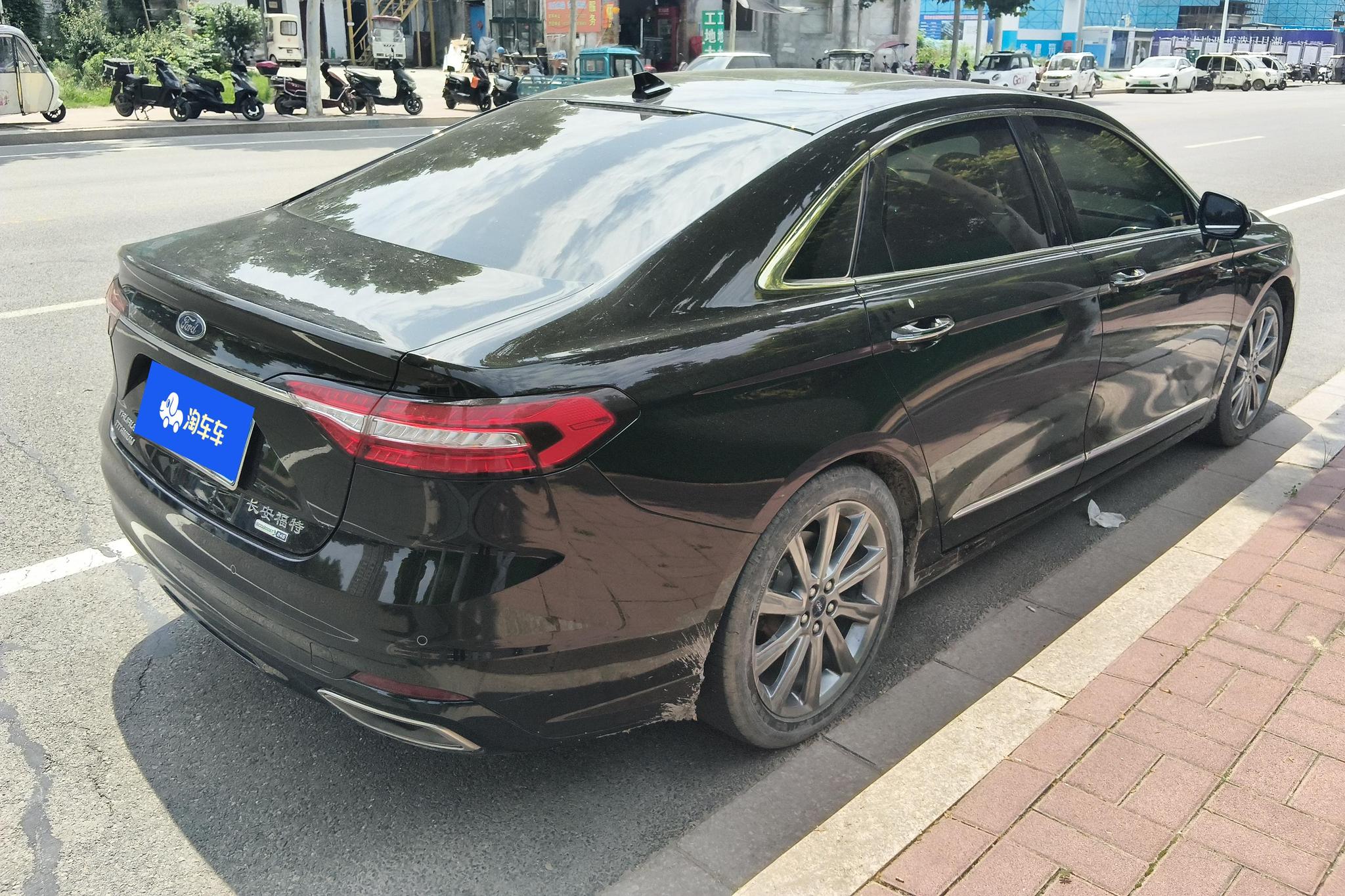 Ford Taurus 2019 EcoBoost 245 Premium