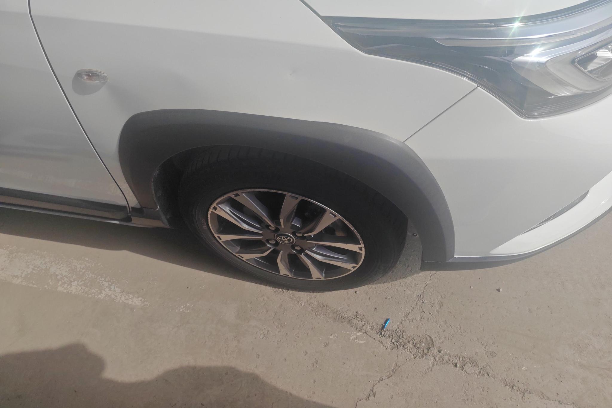 Toyota Yaris L Zhixuan YARIS L 2021 X 1.5L CVT Lead