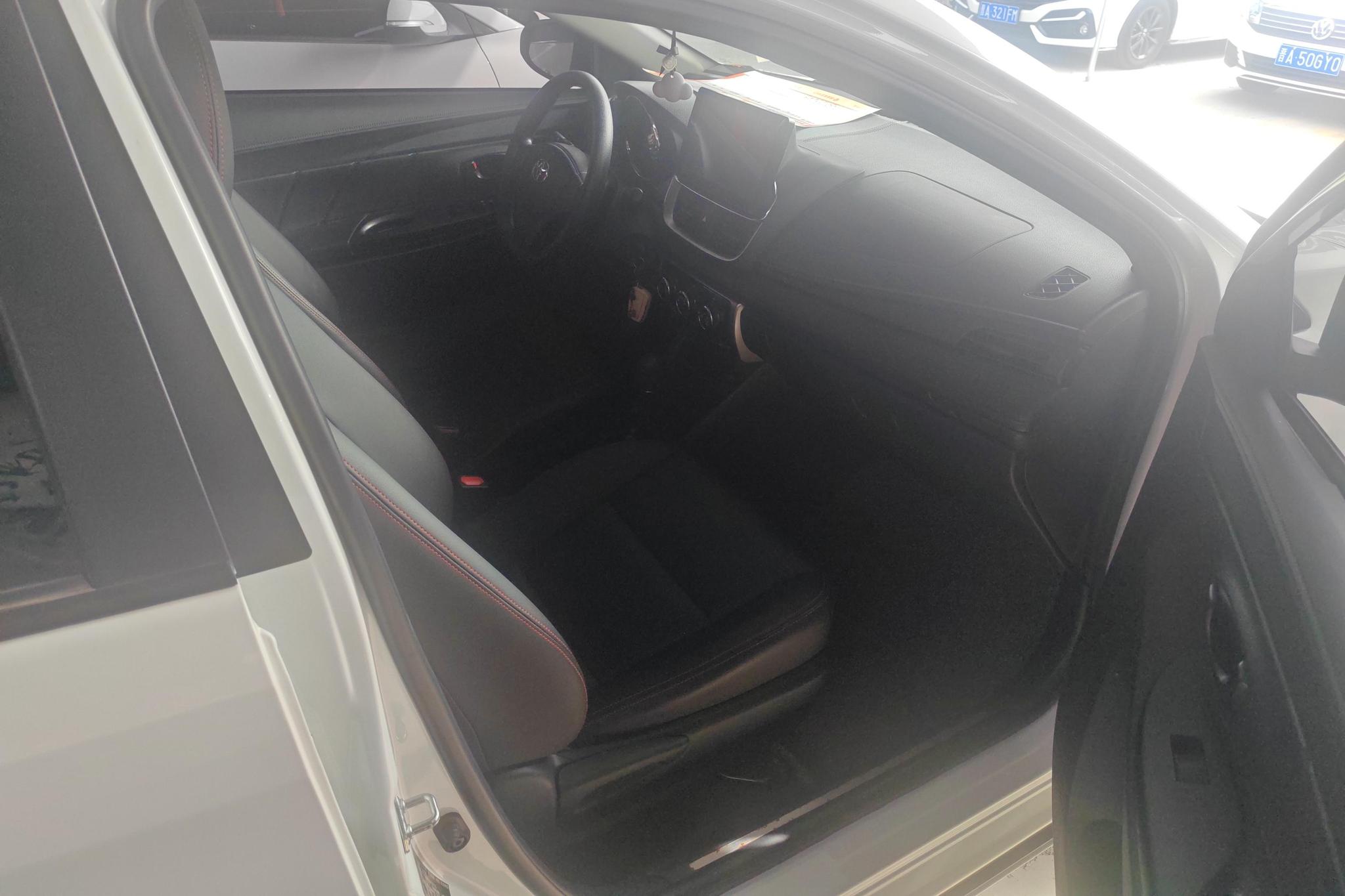 Toyota Yaris L Zhixuan YARIS L 2021 X 1.5L CVT Lead