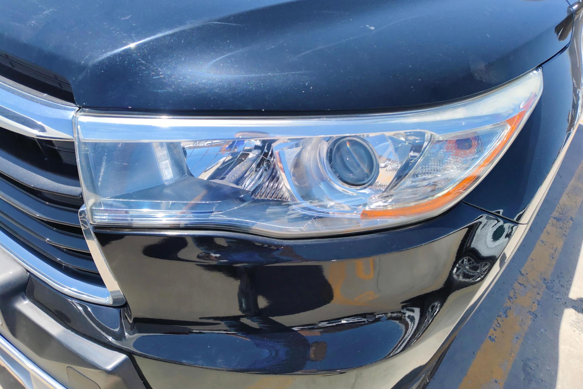 Toyota Highlander 2017 2.0T Elite 7 мест