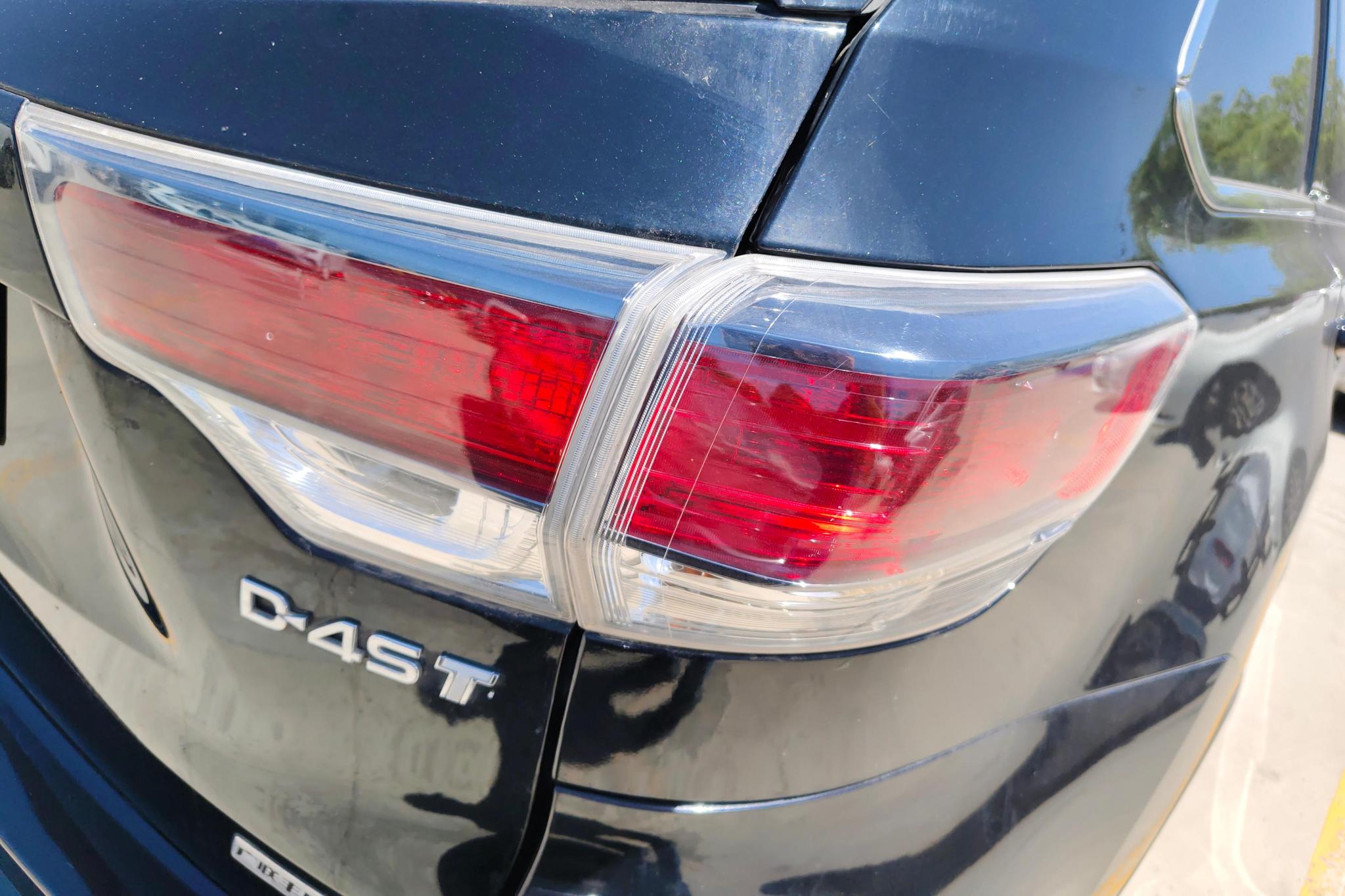 Toyota Highlander 2017 2.0T Elite 7 мест