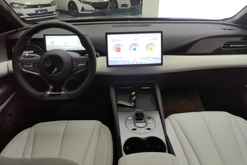 BYD Seal 06 — фото 10
