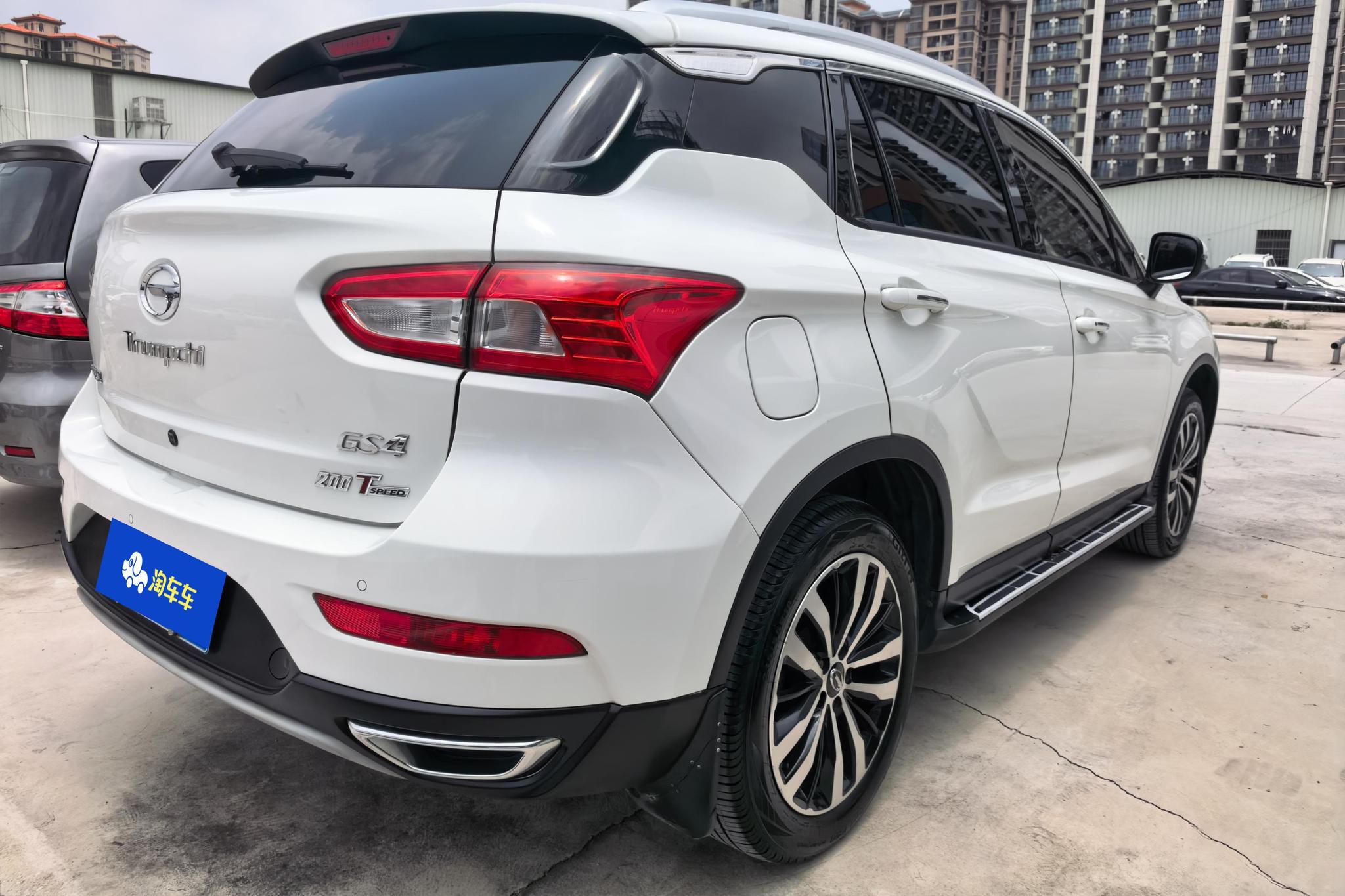 GAC GS4 2015 200T G-DCT Luxury