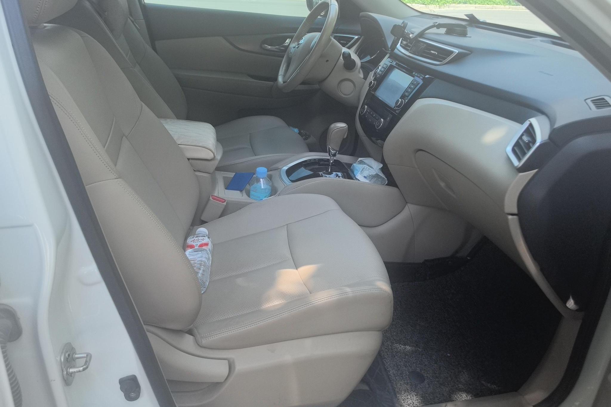 Nissan X-Trail 2014 2.0L CVT Comfort 2WD