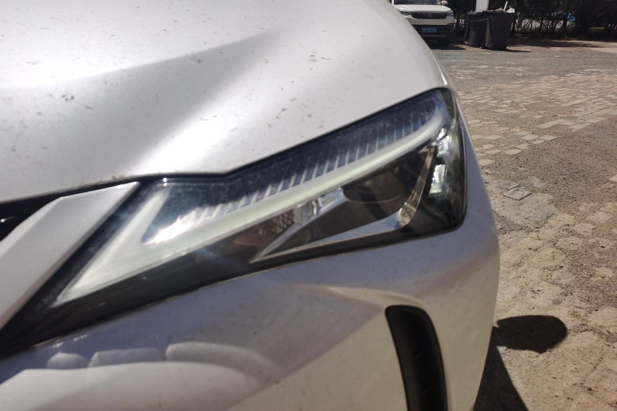 Lexus UX 2020 260h VI