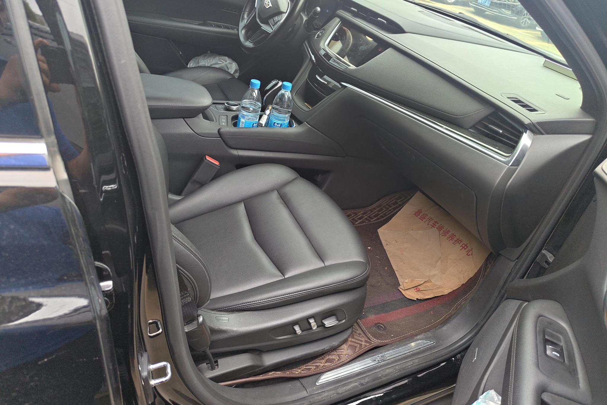 Cadillac XT5 2022 2.0T Luxury