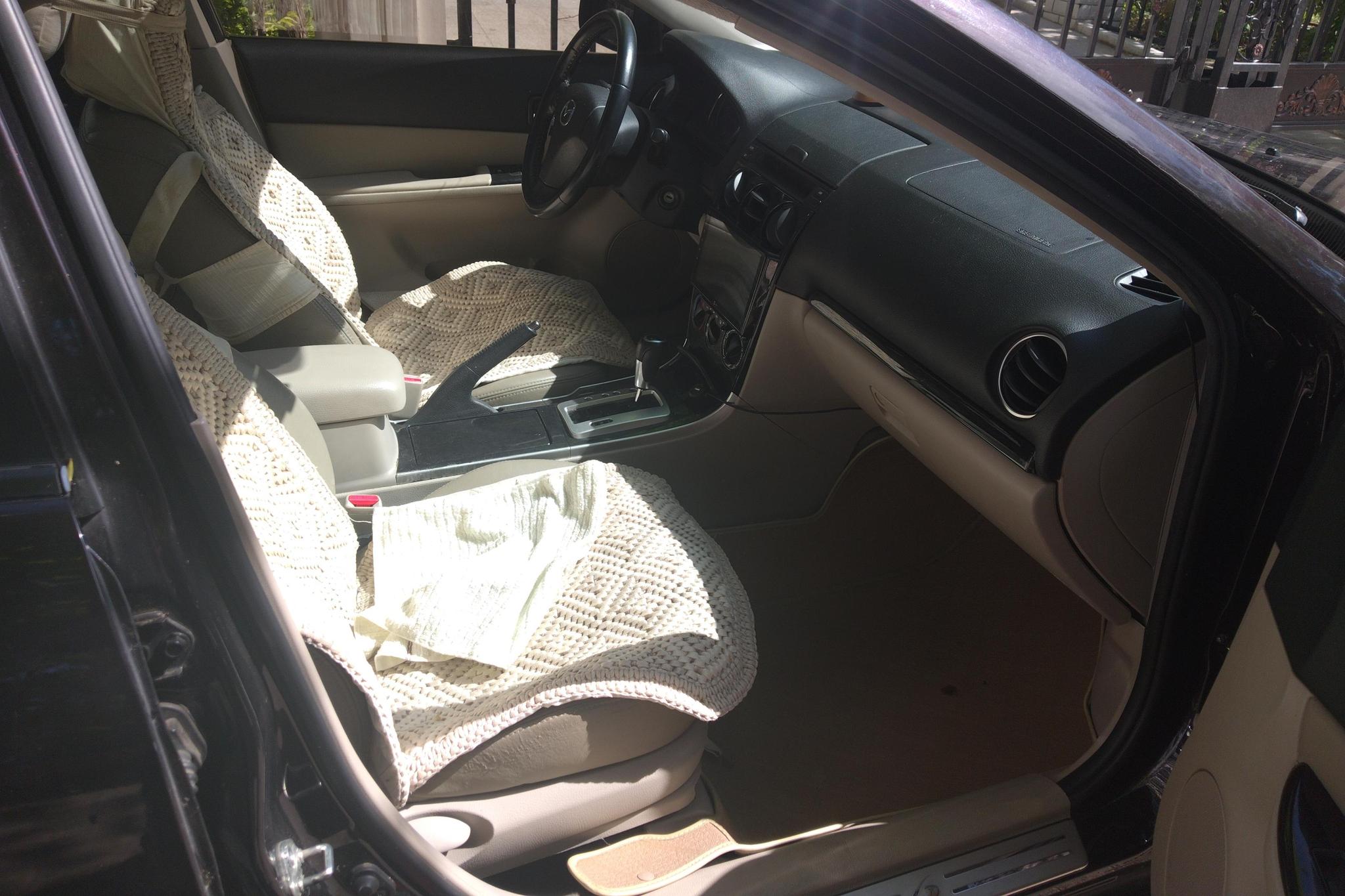 Mazda Mazda6 6 2013 2.0L AT Luxury