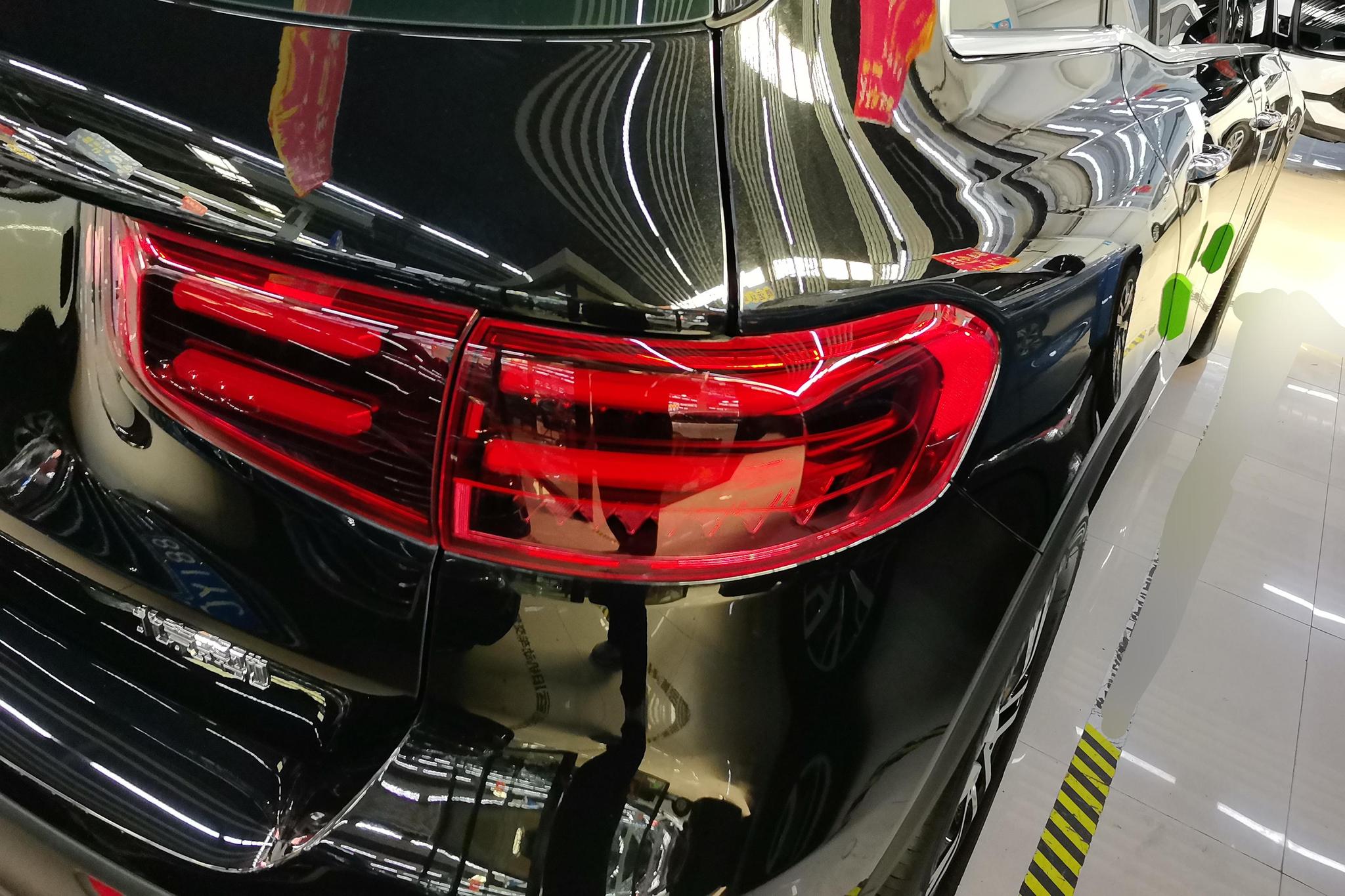 Mercedes-Benz GLB 2024 GLB 220