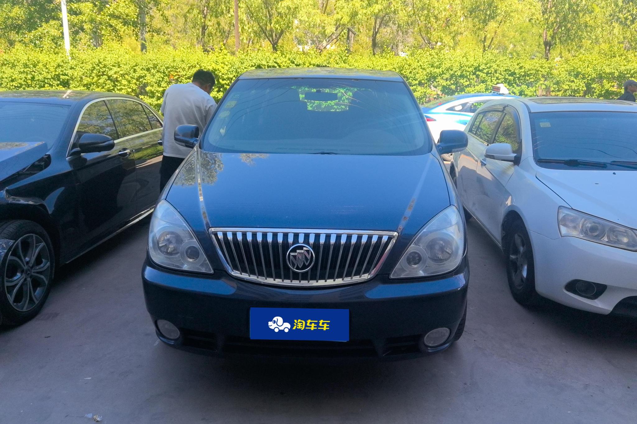 Buick GL8 2014 2.4L