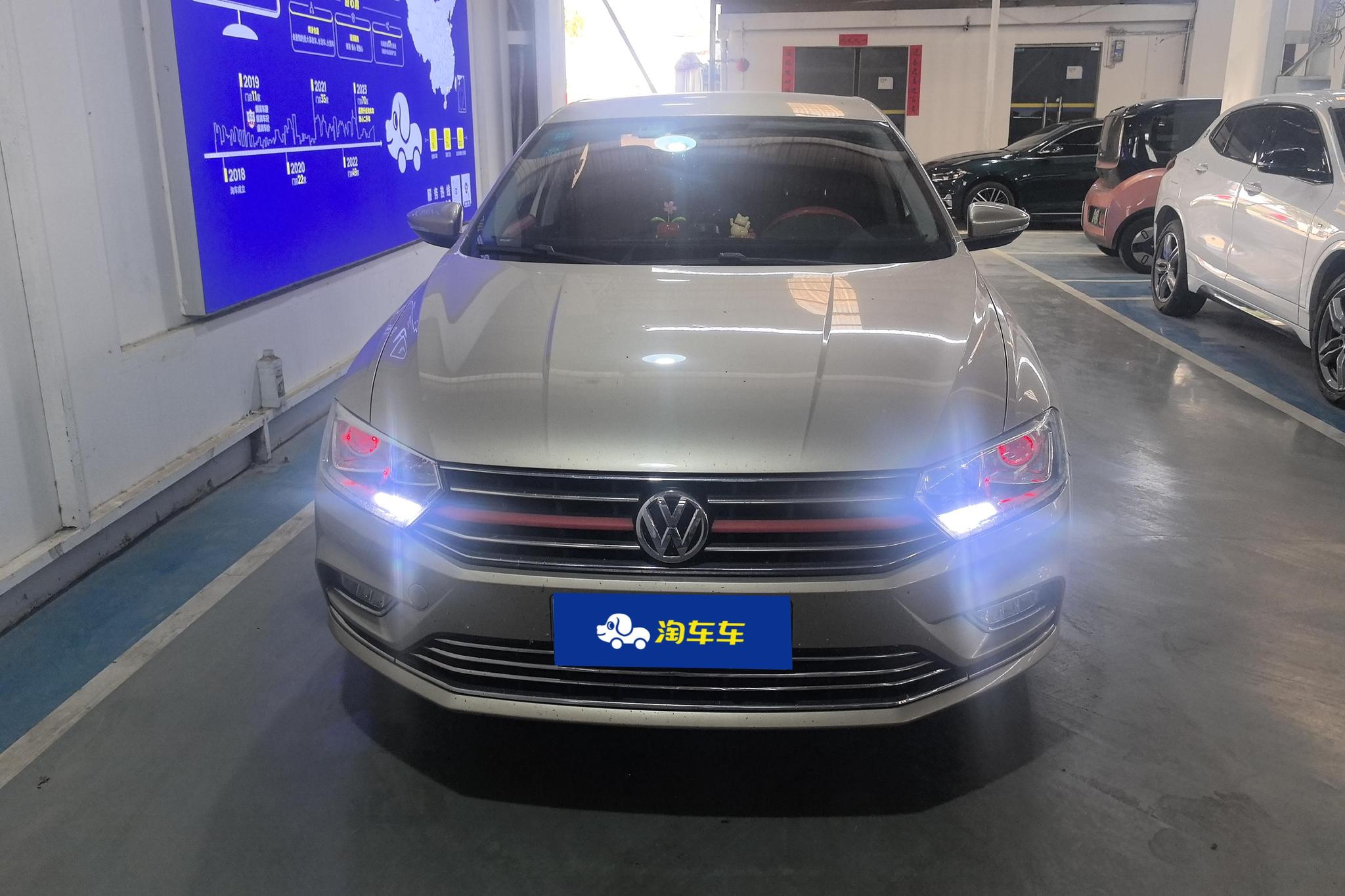 Volkswagen Bora 2019 1.5L AT Fashion VI