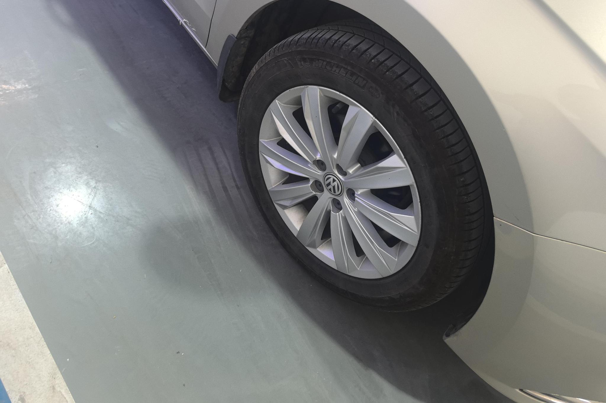 Volkswagen Bora 2019 1.5L AT Fashion VI