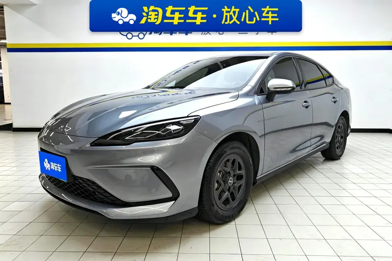 BYD Seal 05