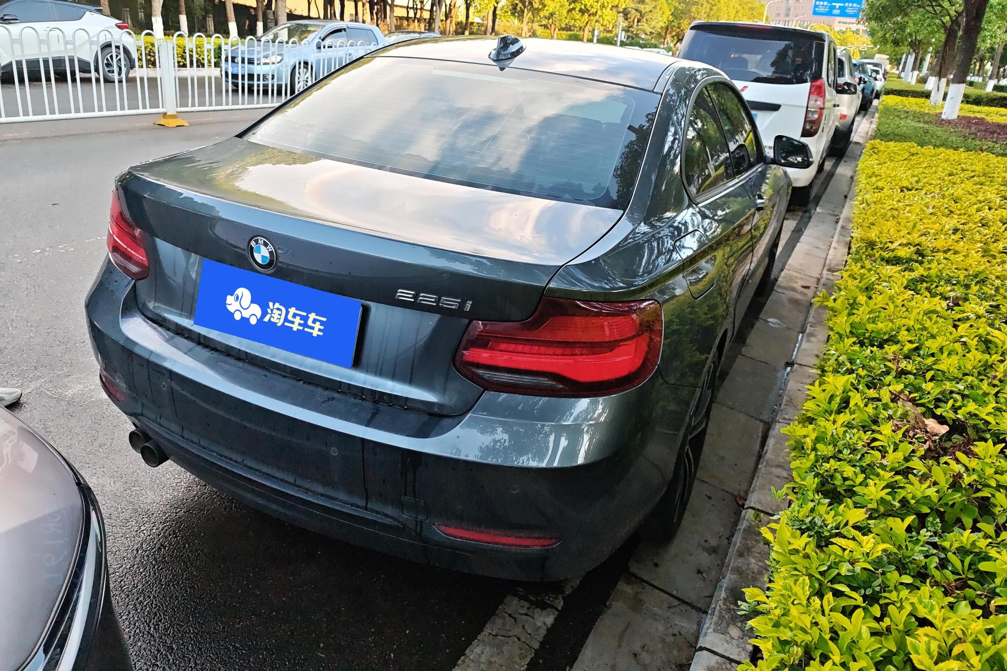 BMW 2 Series 2 2019 225i Sport
