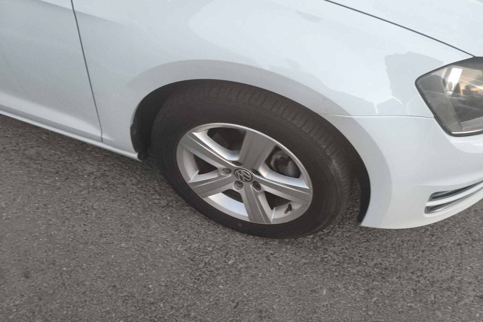 Volkswagen Golf 2015 1.4TSI AT Comfort