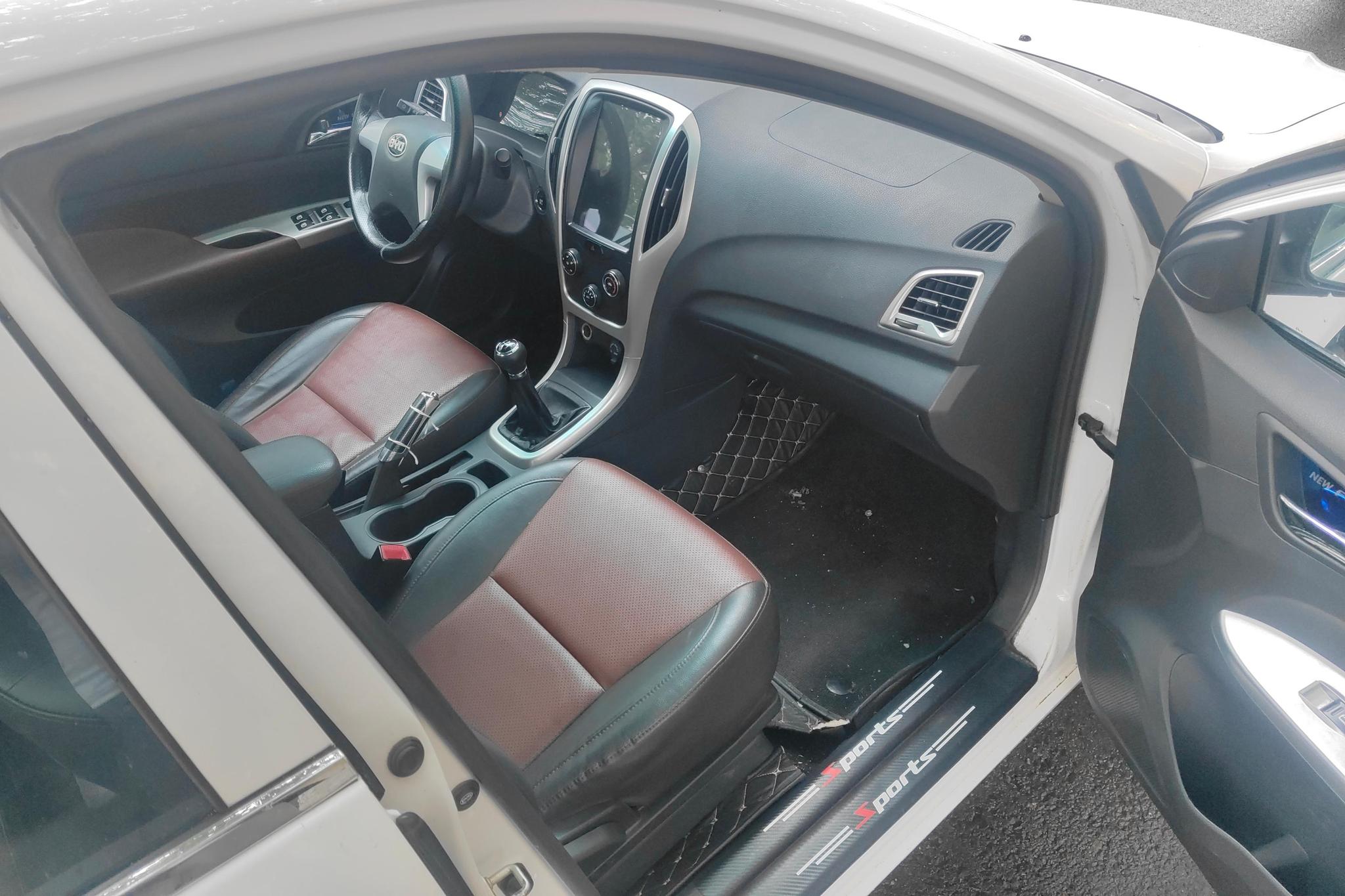BYD F3 2015 1.5L MT Comfort
