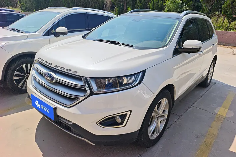 Ford Edge — фото 1