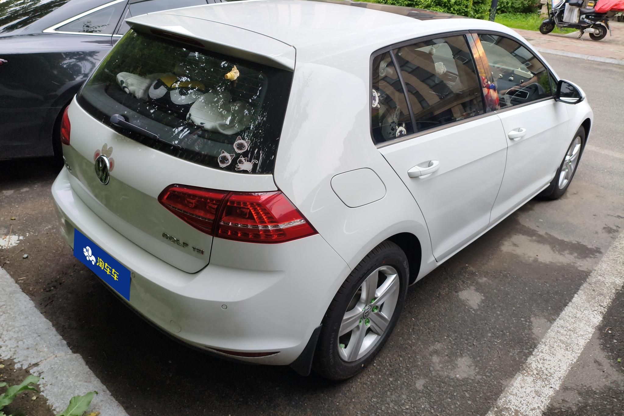 Volkswagen Golf 2016 230TSI AT Comfort