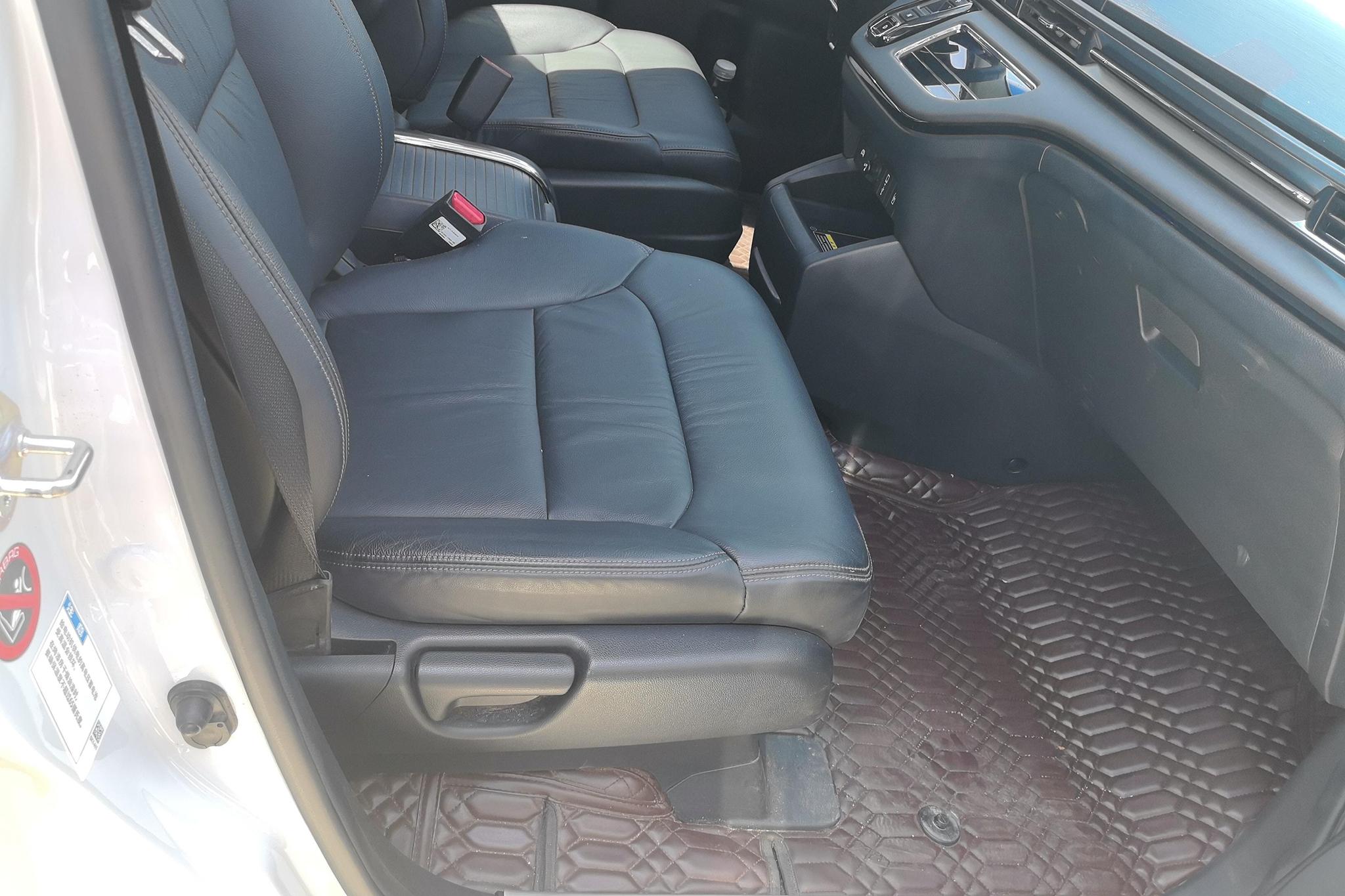Honda Elysion 2022 2.0L Luxury