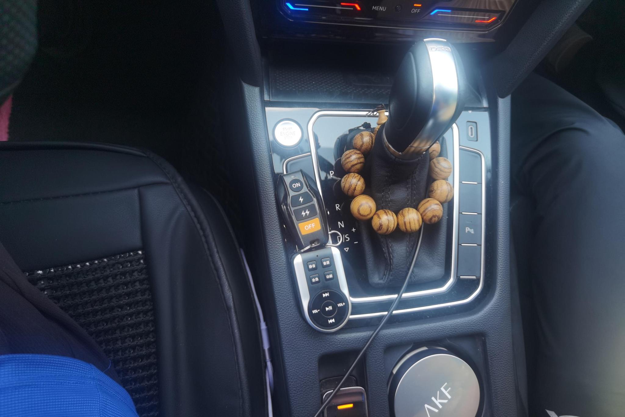 Volkswagen CC 2020 Темно-серый из Китая, фото 6