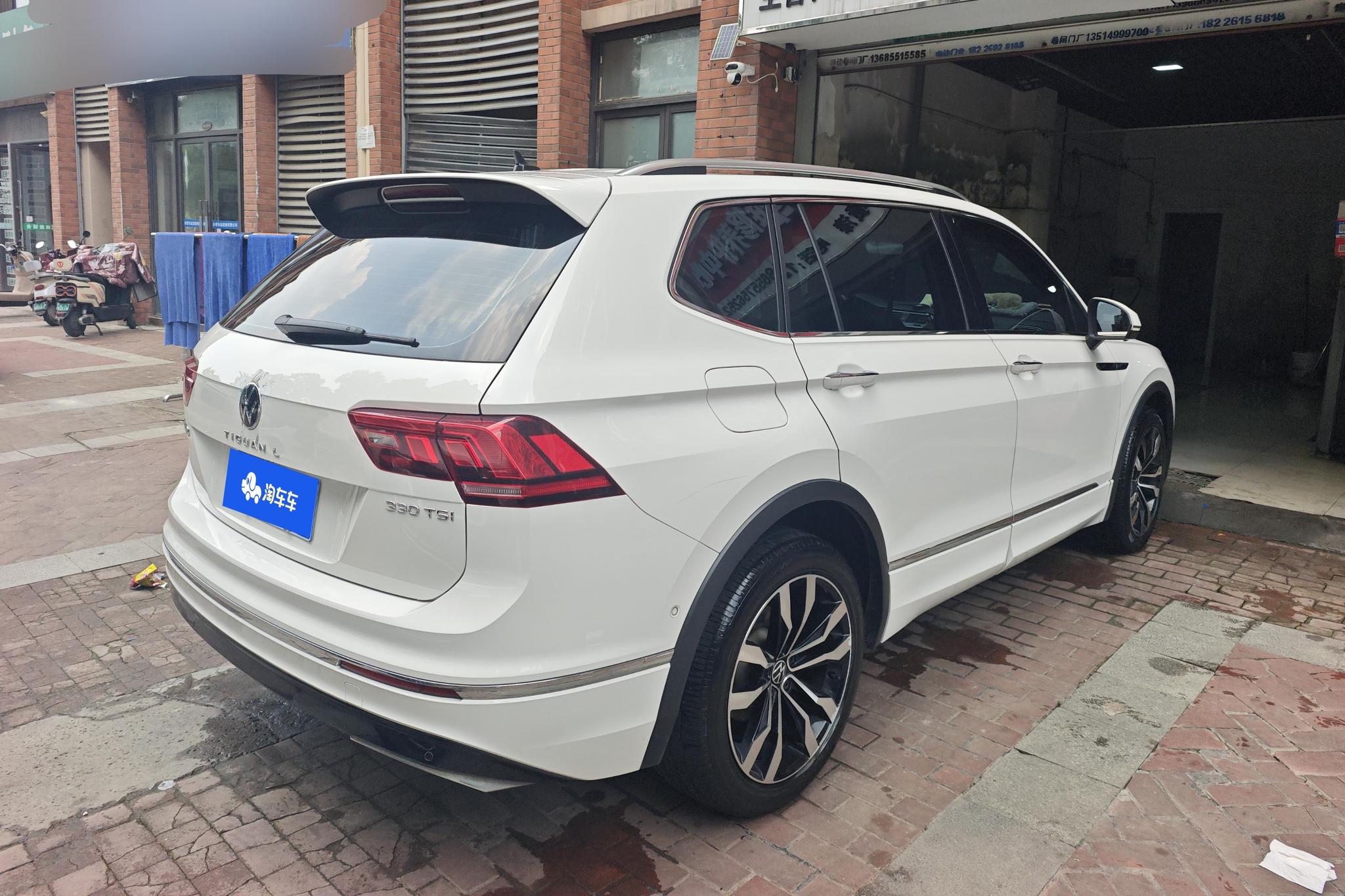 Volkswagen Tiguan L L 2021 330TSI AT R-Line