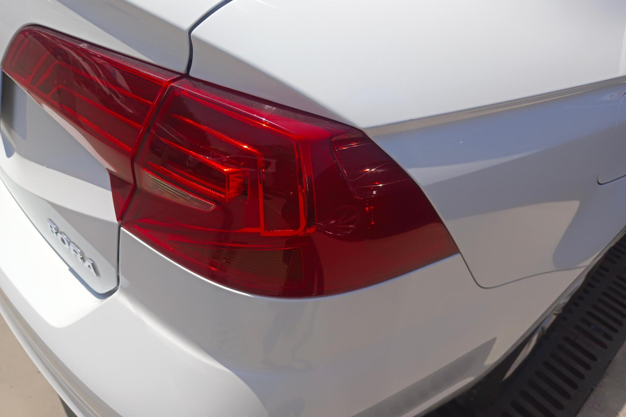 Volkswagen Bora 2016 1.6L AT Fashion