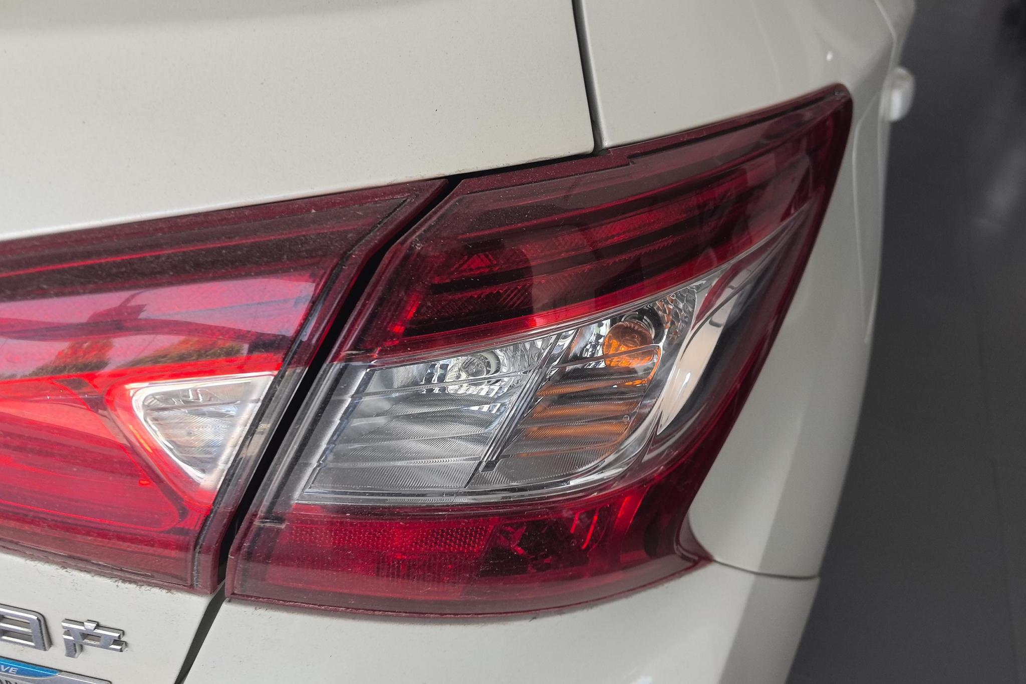 Nissan Tiida 2019 1.6L CVT Smart VI