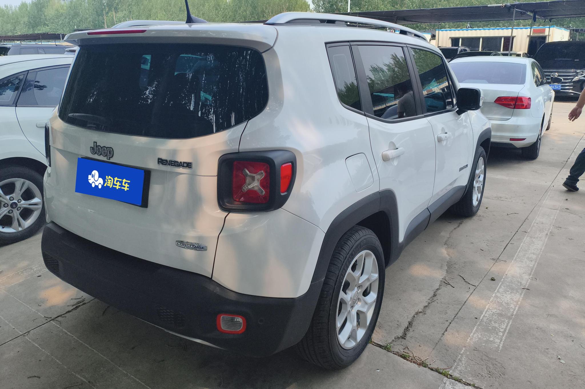 Jeep Renegade 2016 1.4T AT +