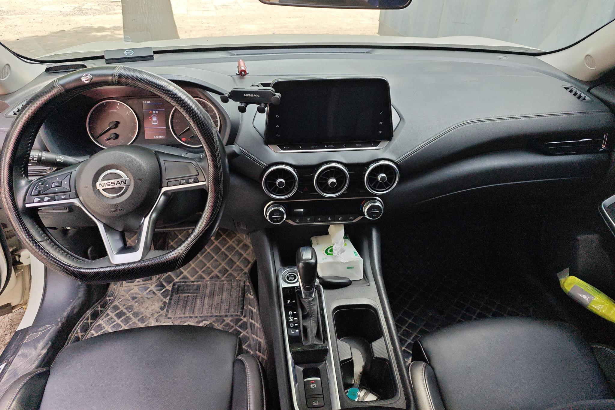 Nissan Xuan Yi id 4439767 из Китая 10