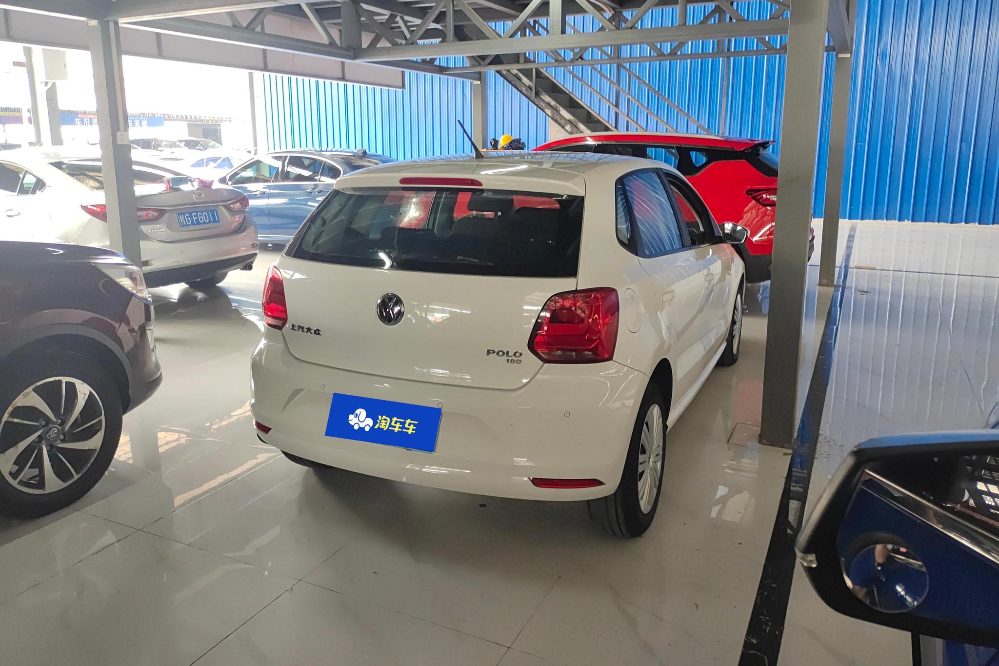 Volkswagen Polo 2018 1.5L AT