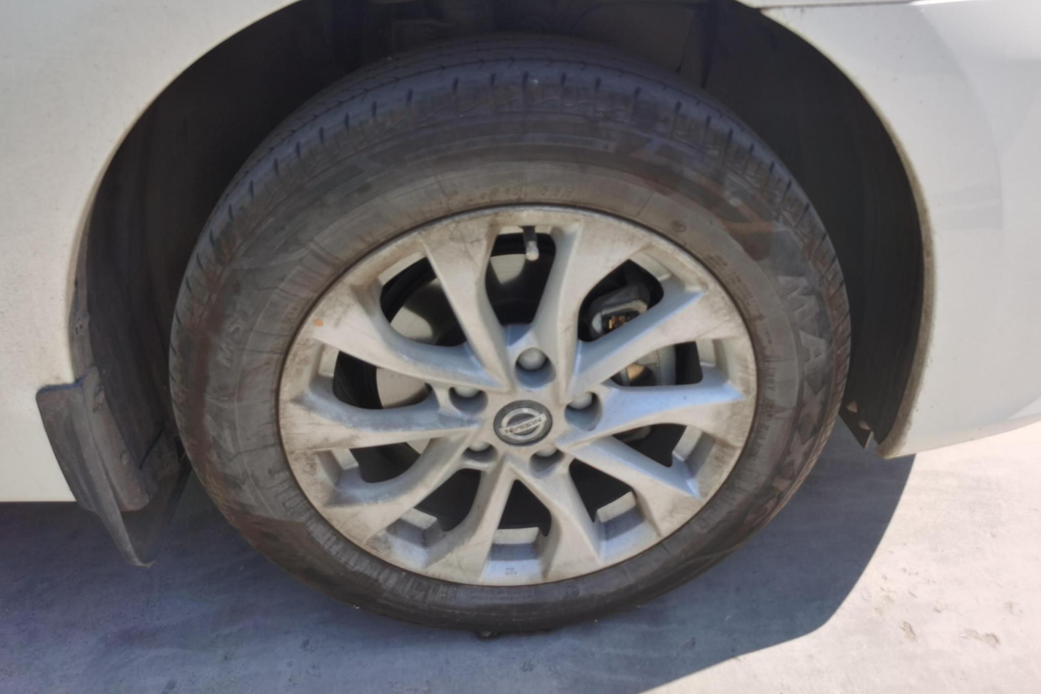 Nissan Xuan Yi id 4438011 из Китая 9