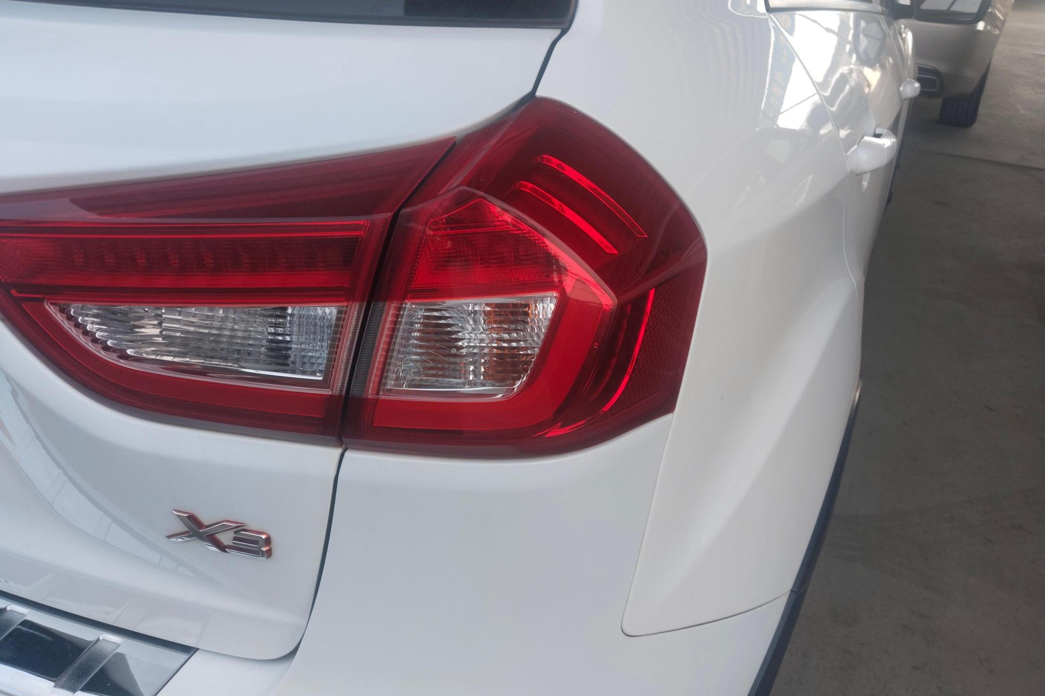 Geely Vision X3 X3 2017 1.5L AT Elite