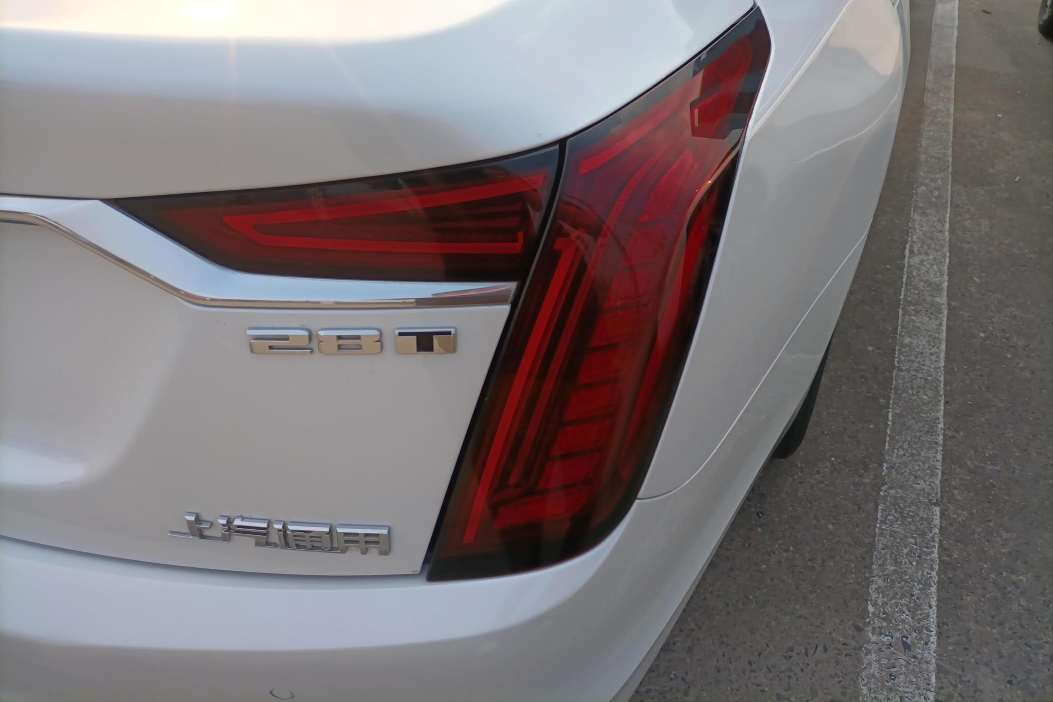 Cadillac CT6 2019 28T Fashion