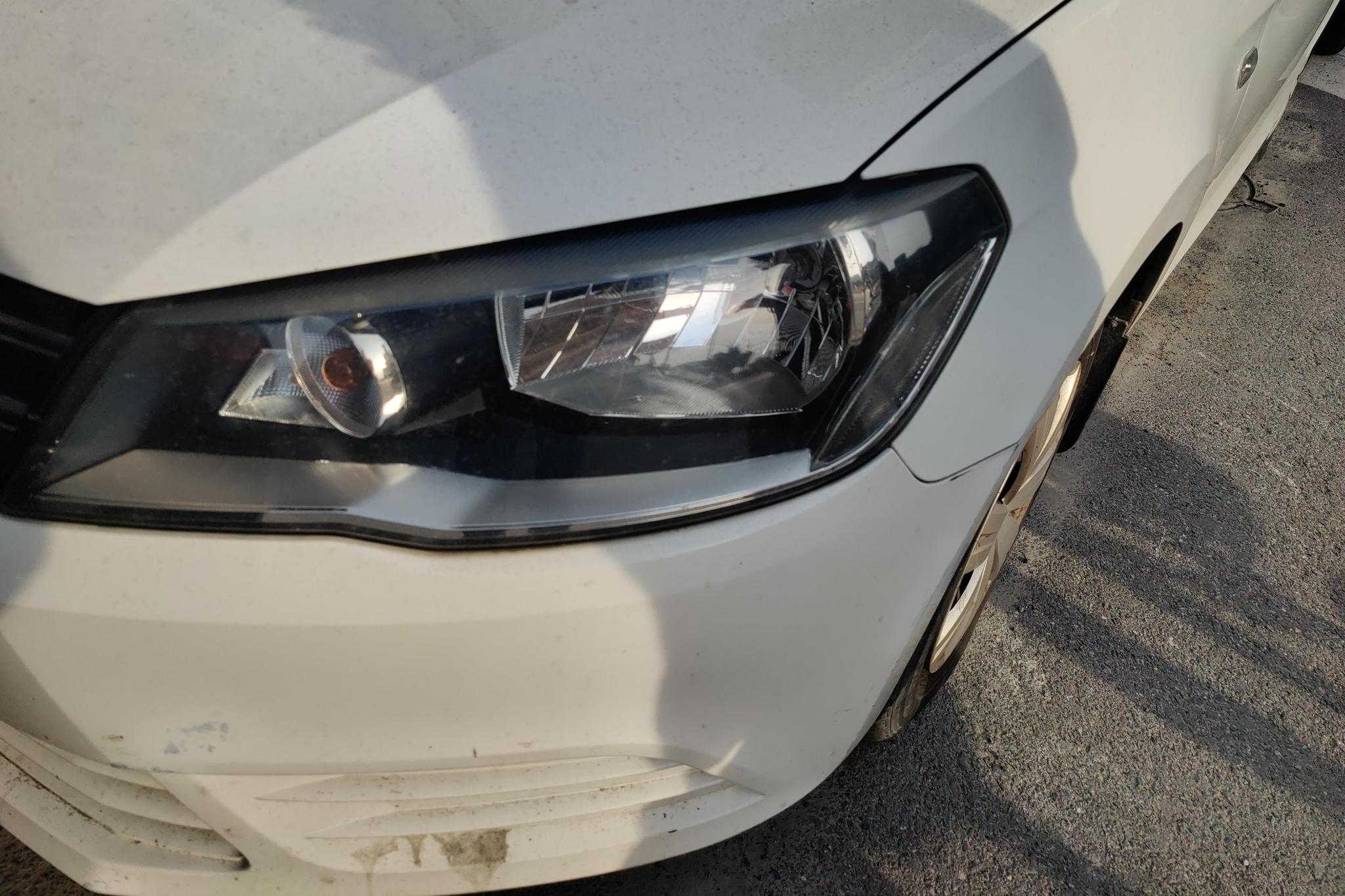 Volkswagen Jetta 2015 1.6L MT Fashion