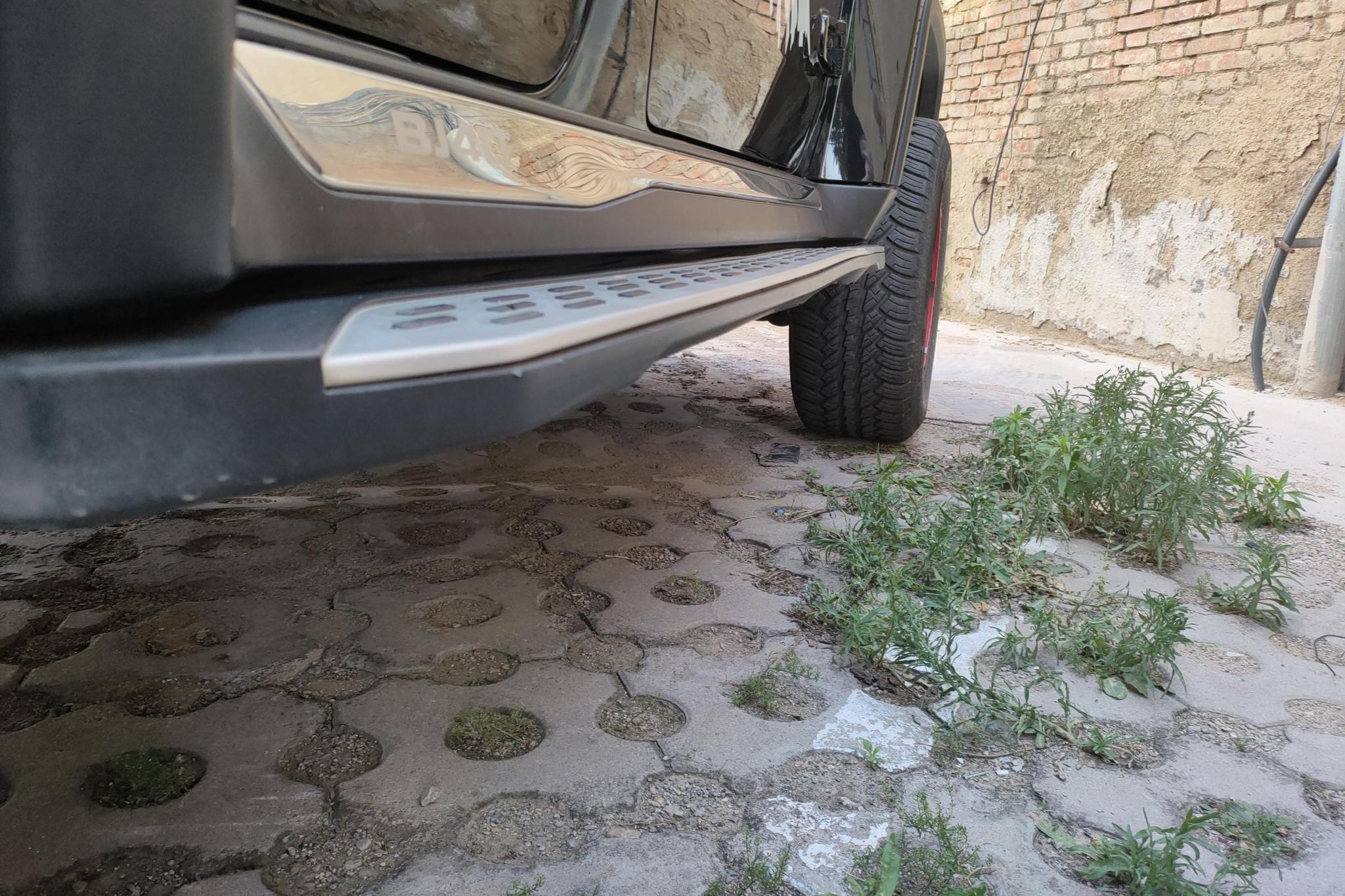 BAIC BJ40 2018 PLUS 2.3T AT Flagship