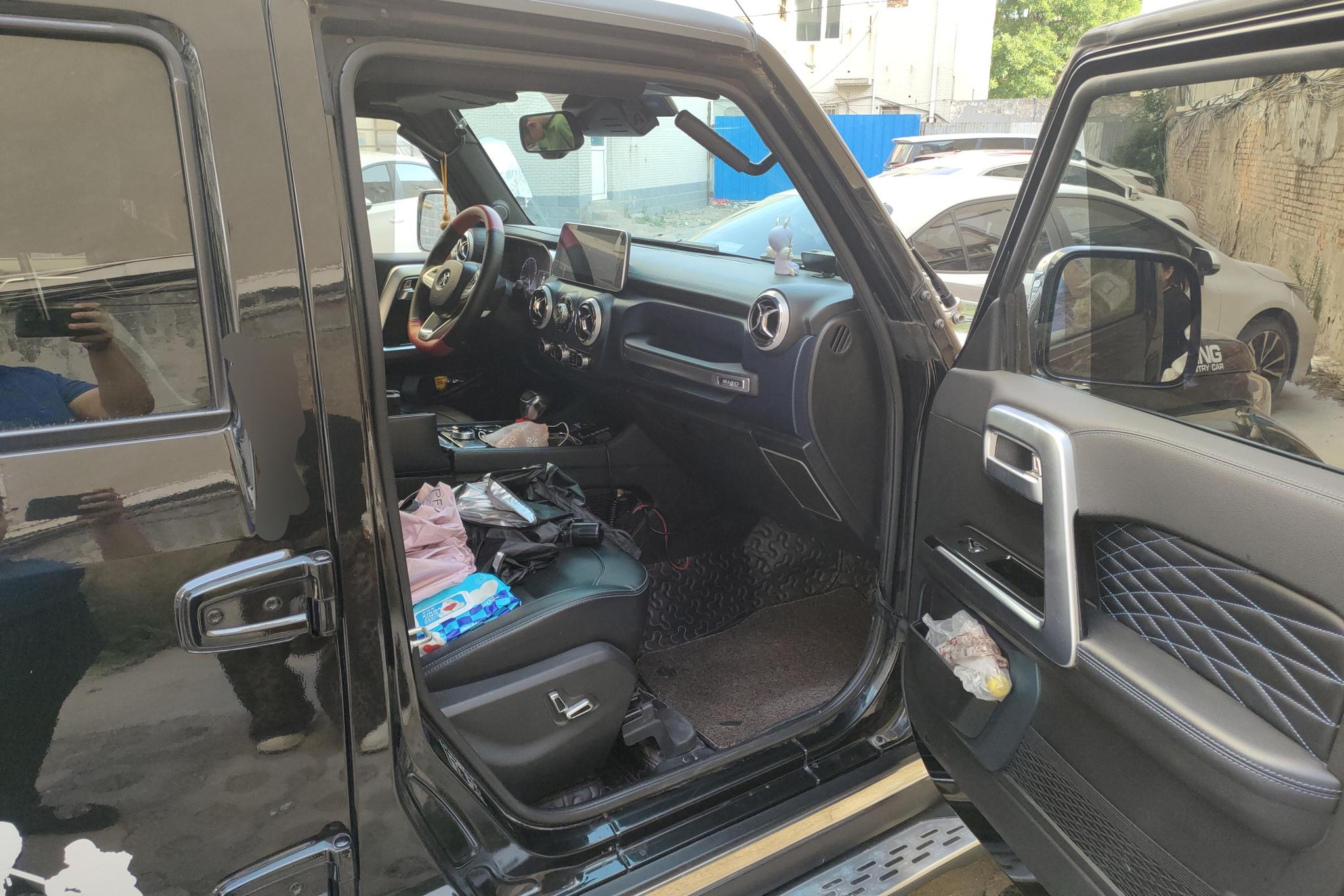 BAIC BJ40 2018 PLUS 2.3T AT Flagship