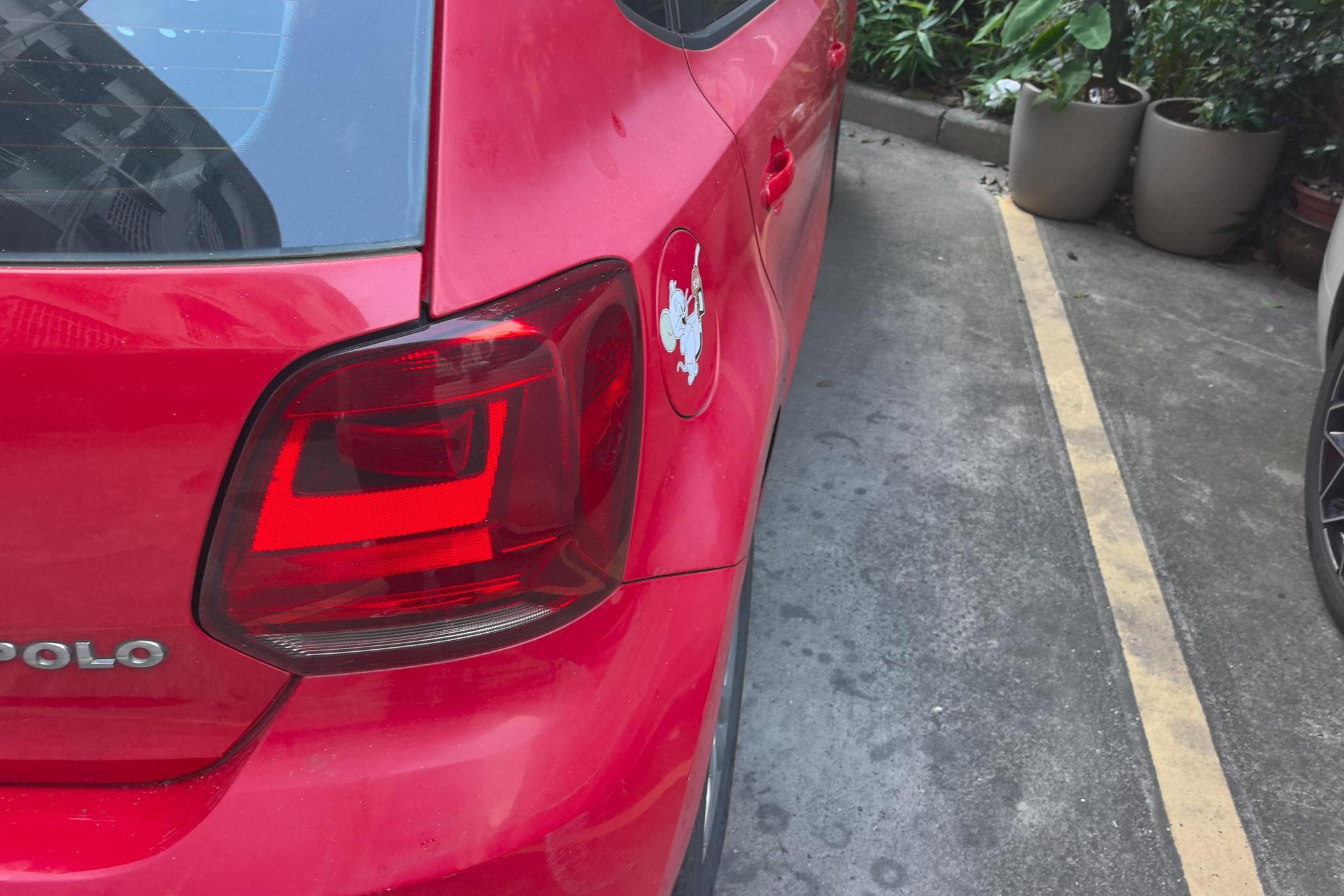 Volkswagen Polo 2016 1.4L AT