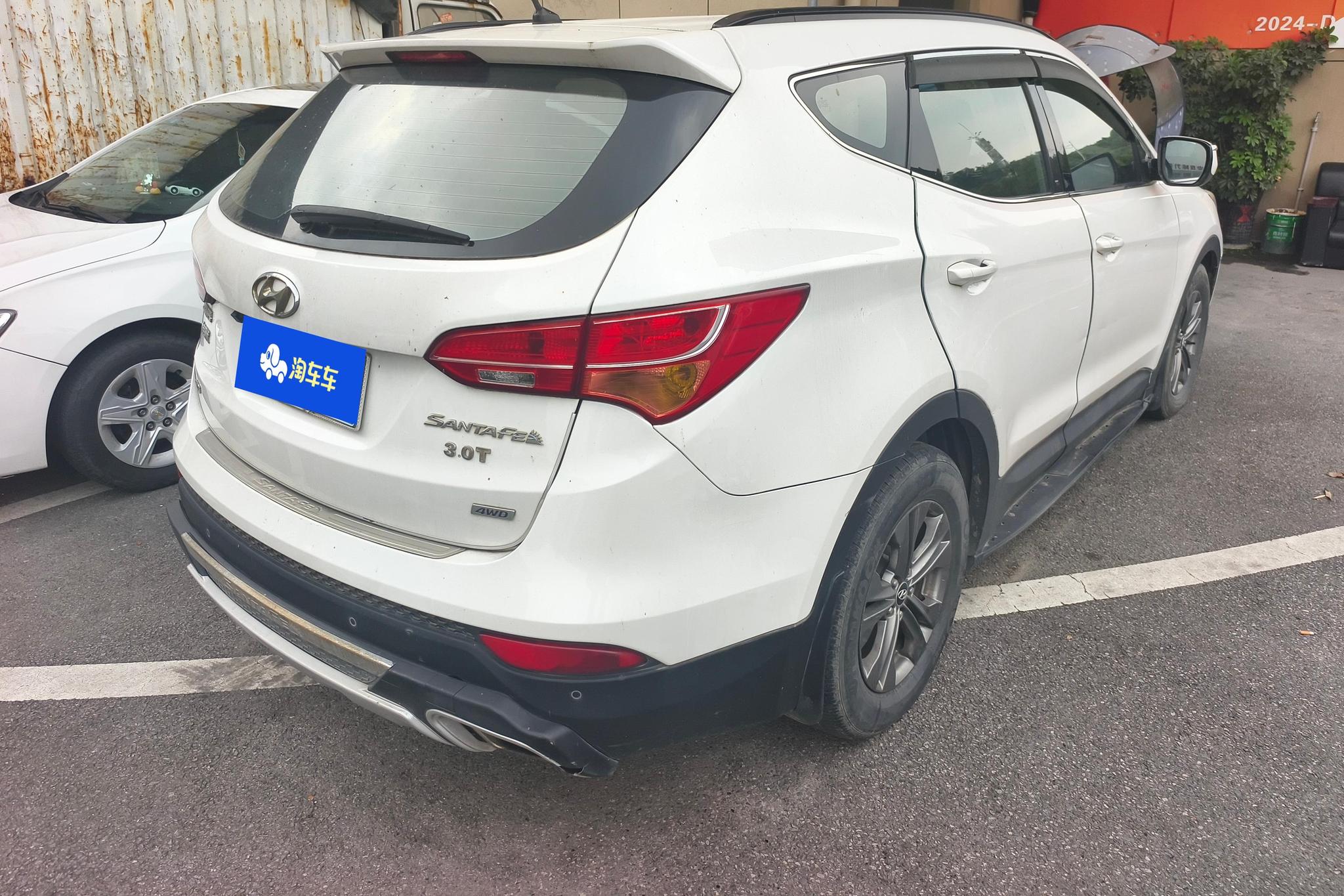 Hyundai Santa Fe 2013 2.4L AT Comfort